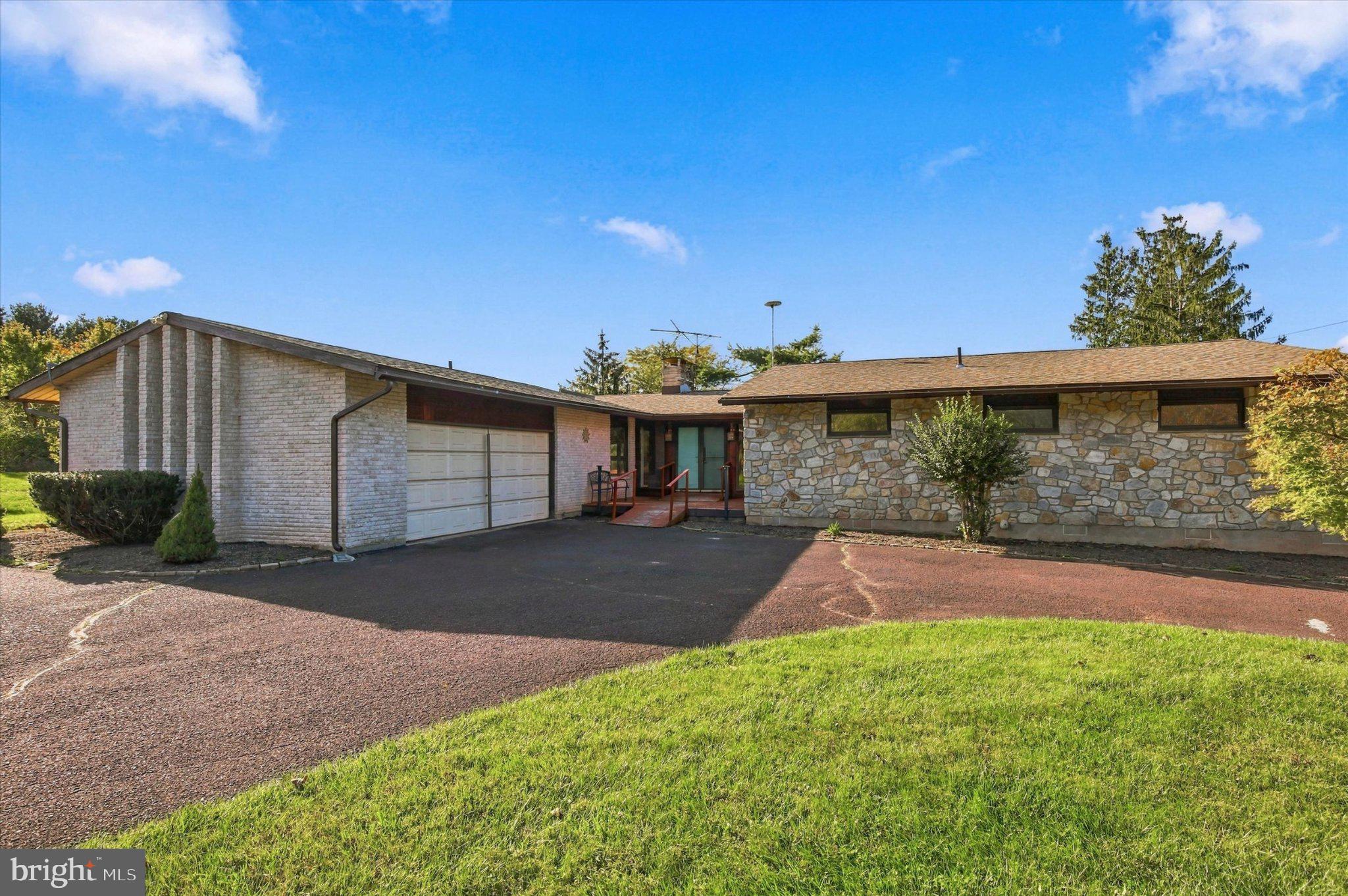 2125 BERKS ROAD