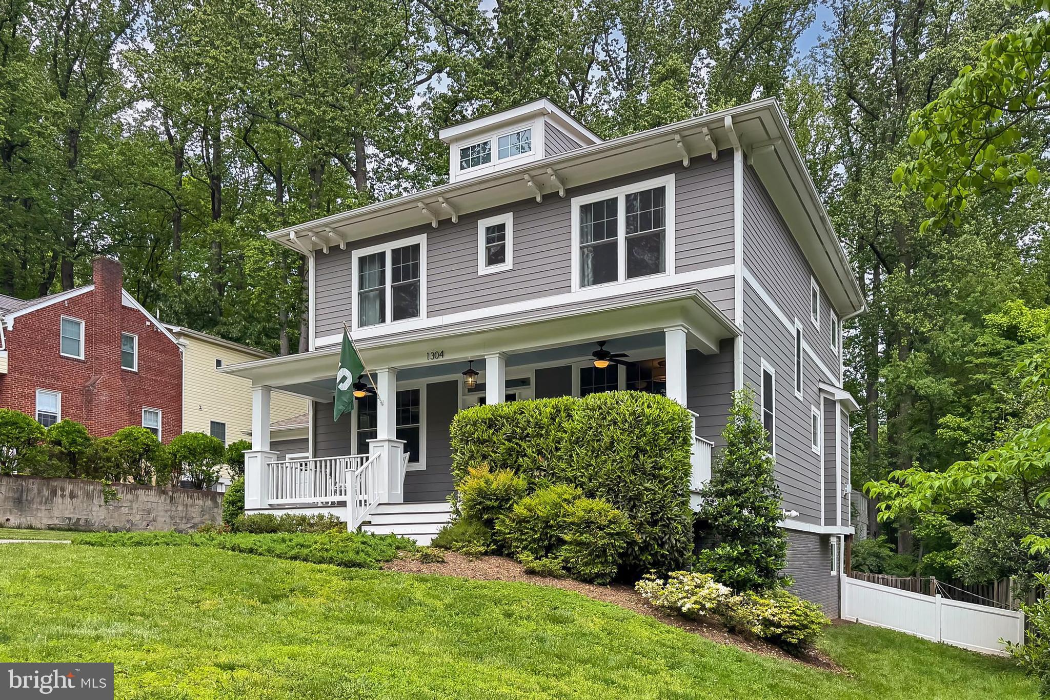 1304 TRACY PLACE