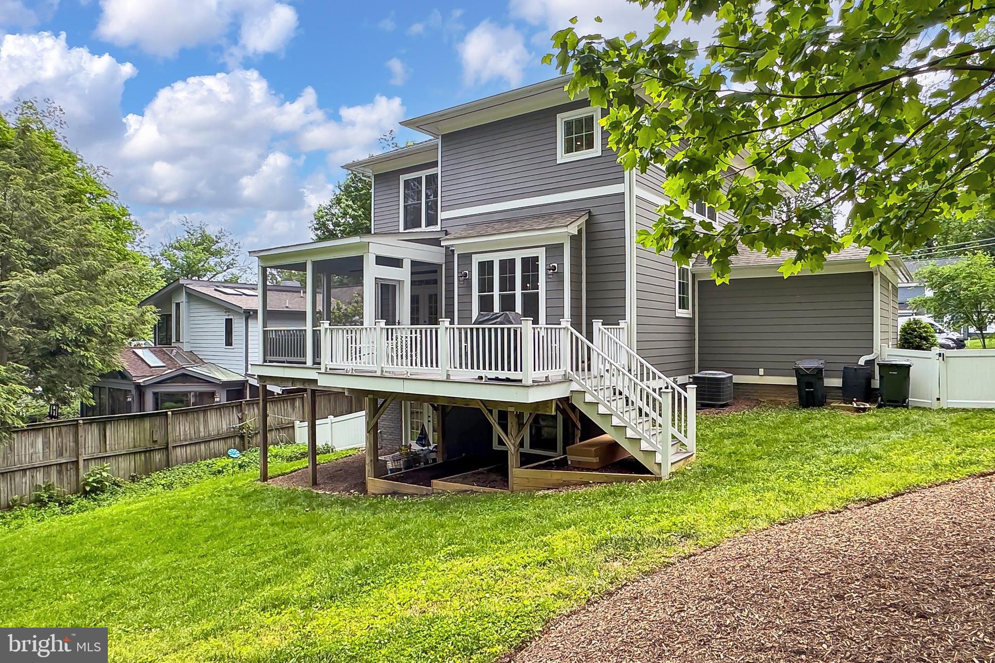 VIRGINIA FOREST - Residential