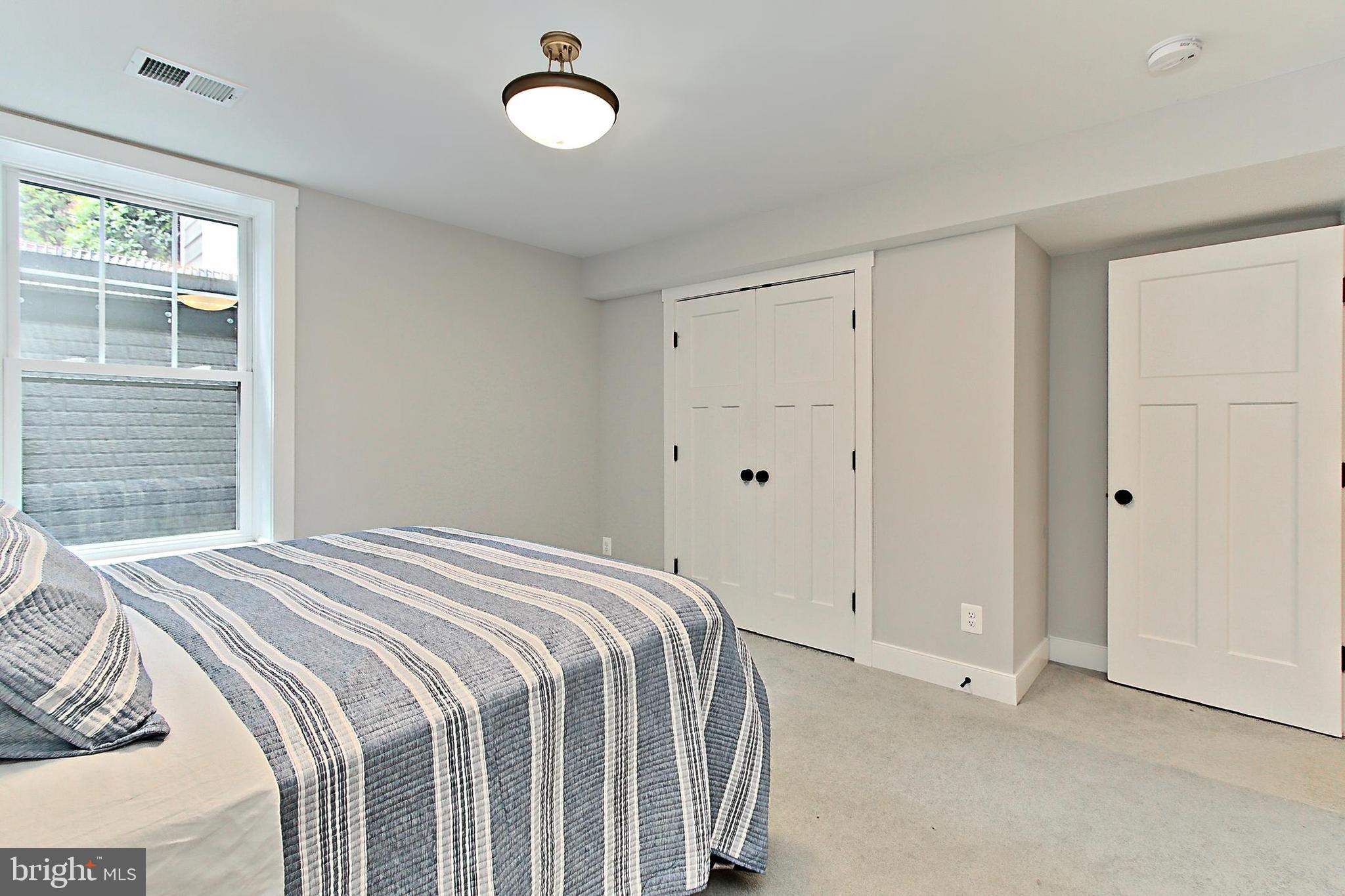 VIRGINIA FOREST - Residential