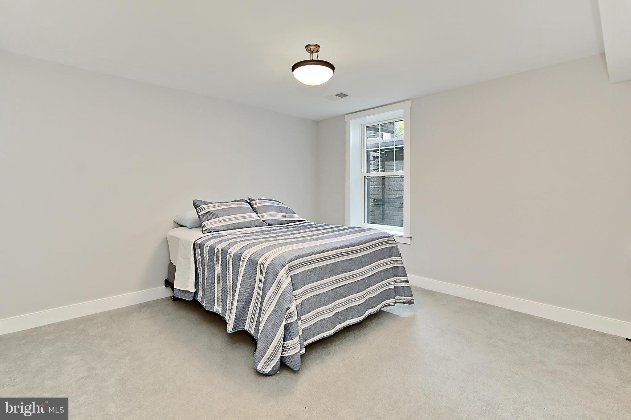 VIRGINIA FOREST - Residential