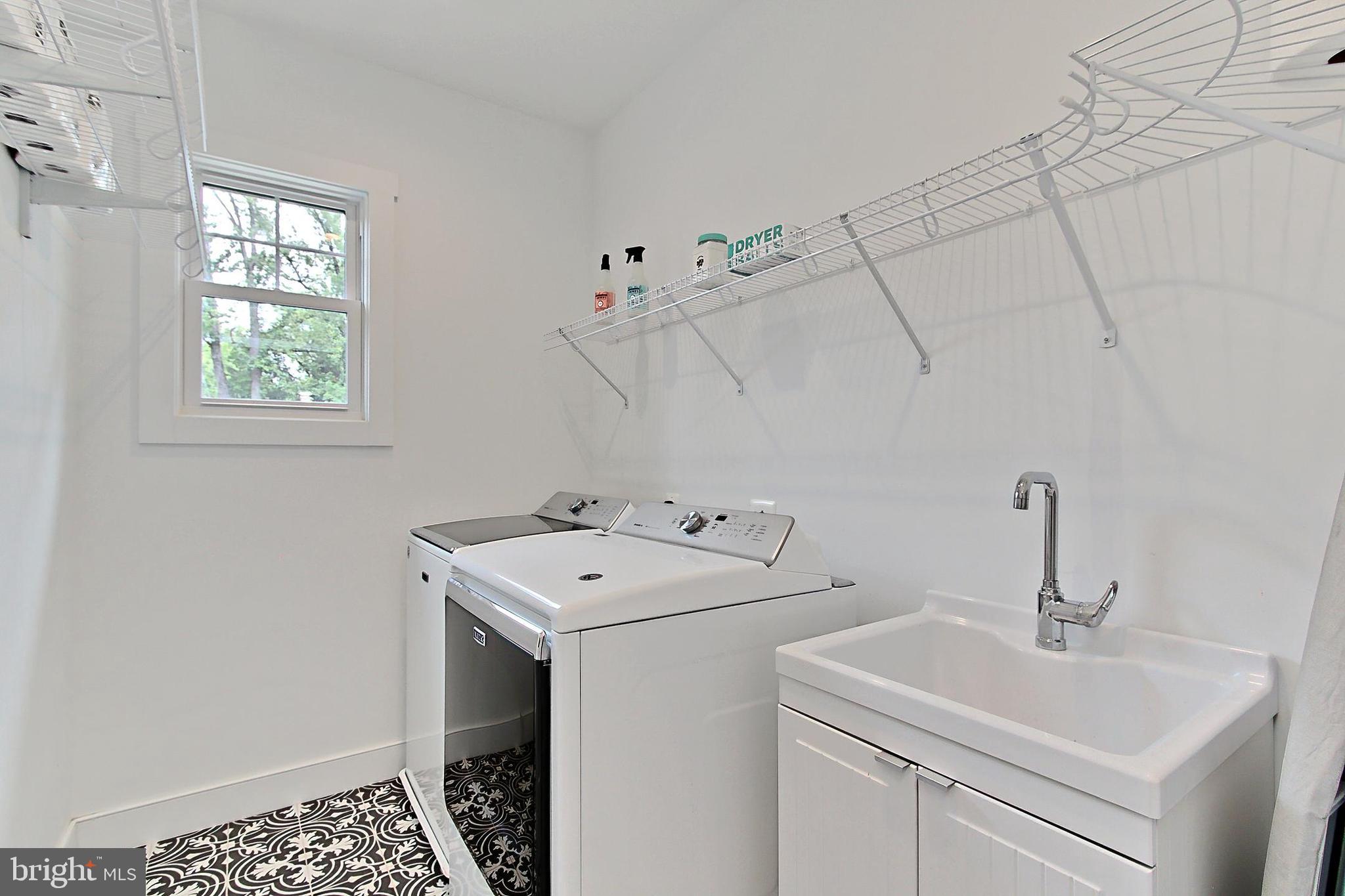 VIRGINIA FOREST - Residential