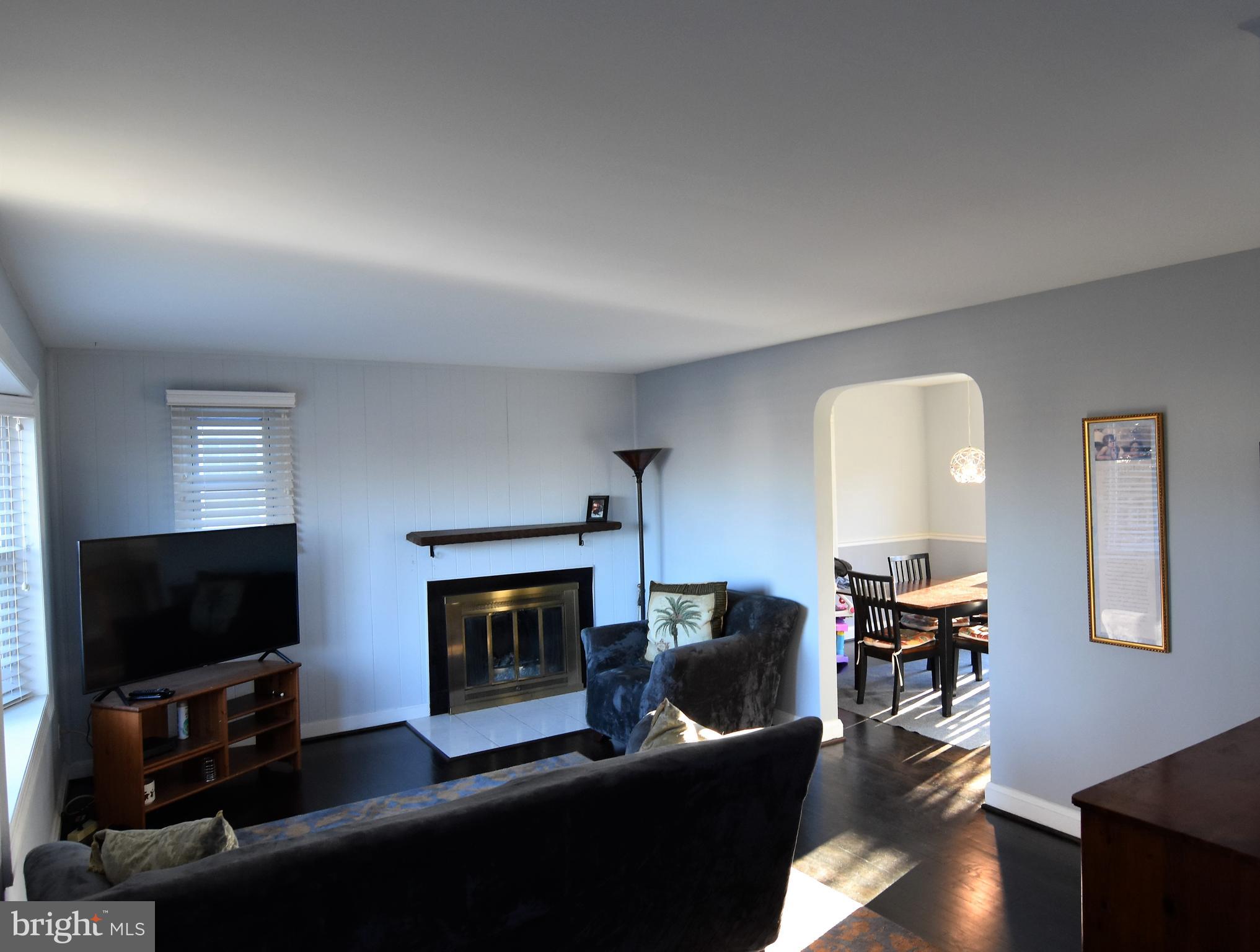 OAKLAND TERRACE - Residential