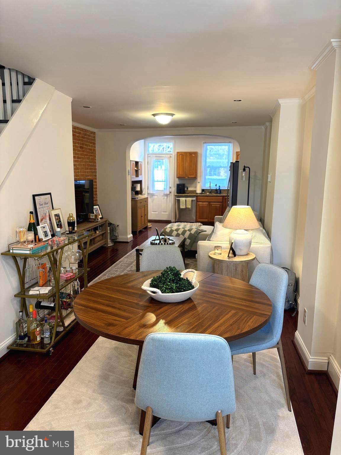 BUTCHERS HILL - Residential Lease