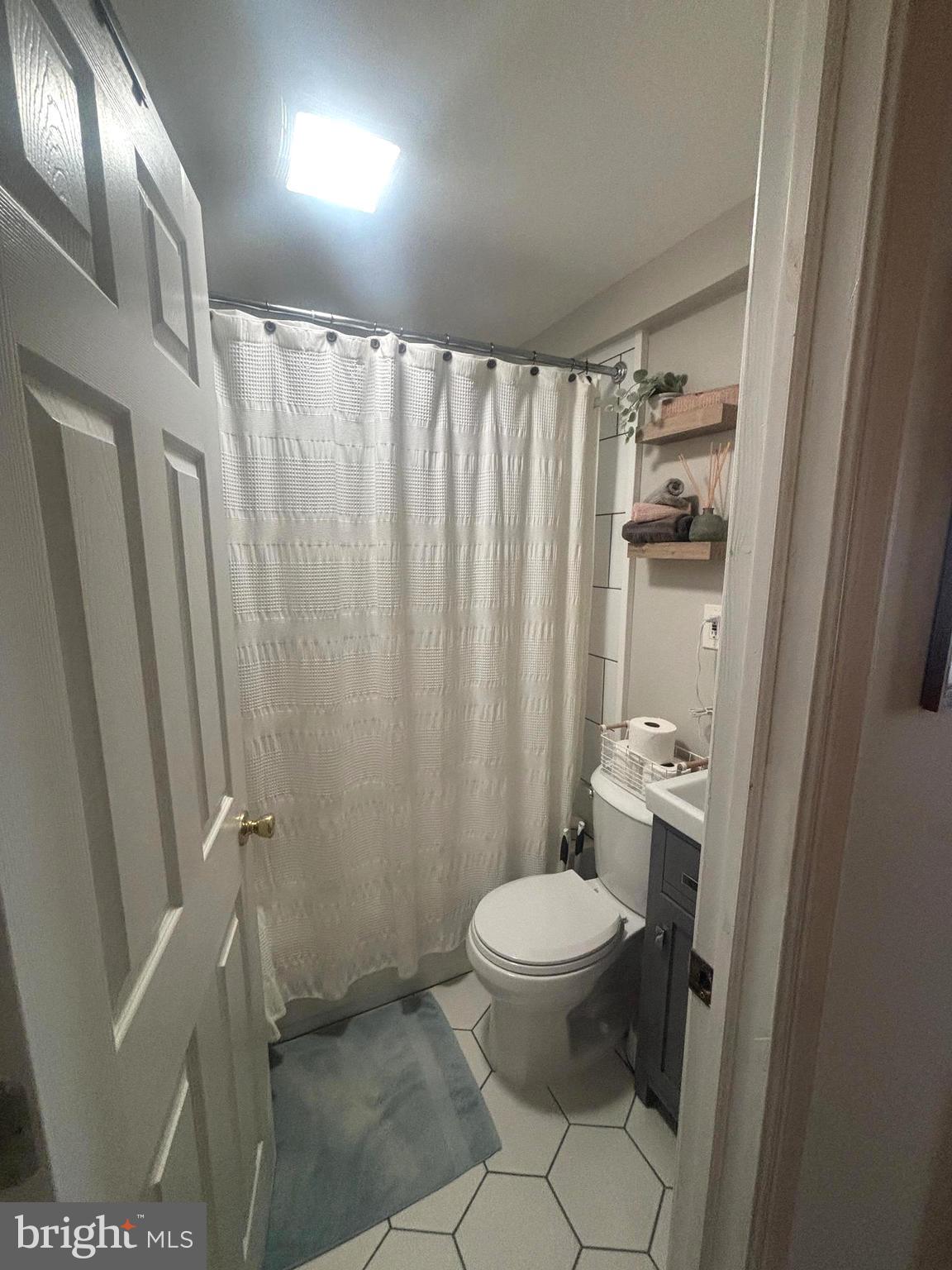 BUTCHERS HILL - Residential Lease