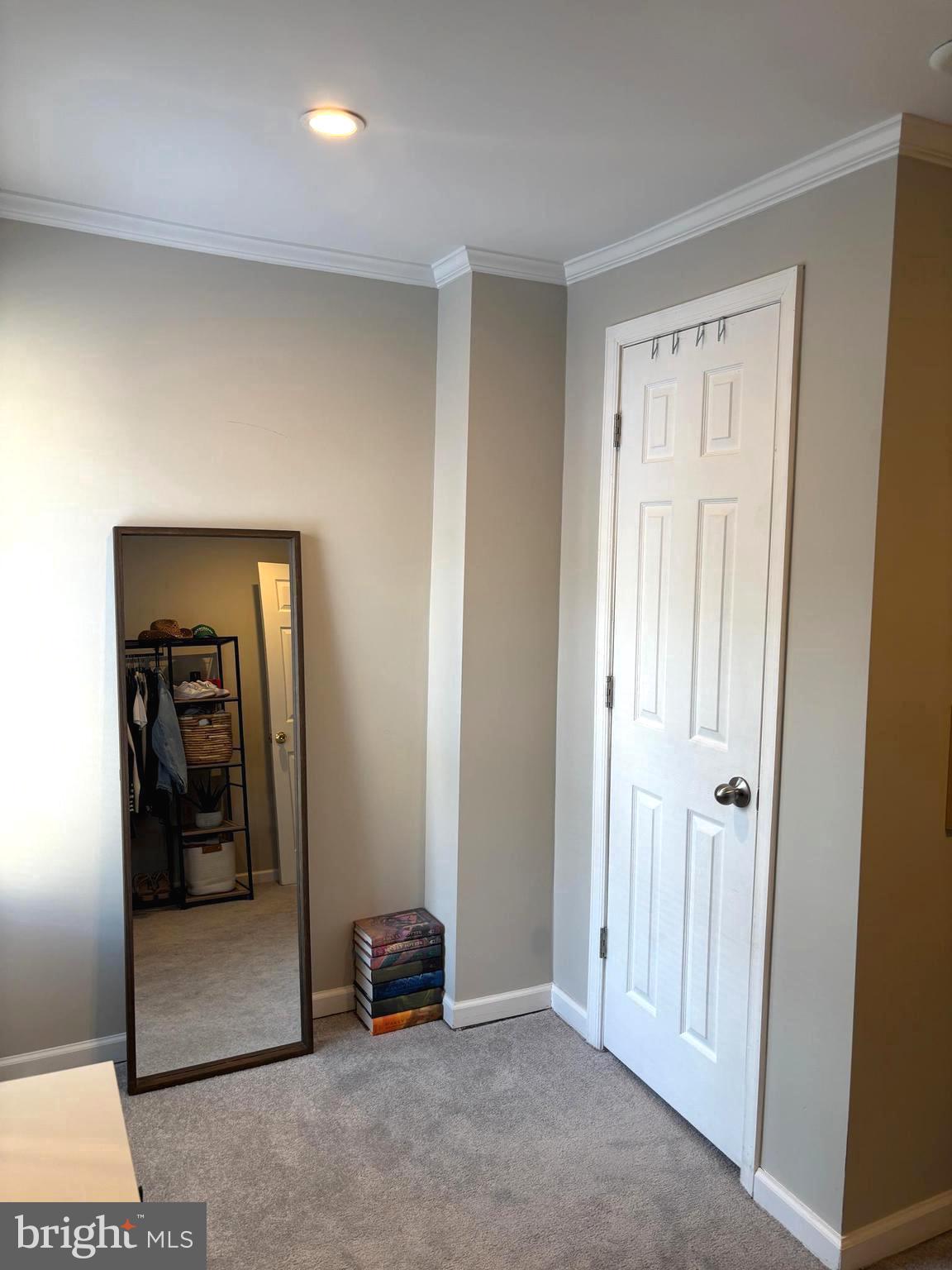 BUTCHERS HILL - Residential Lease