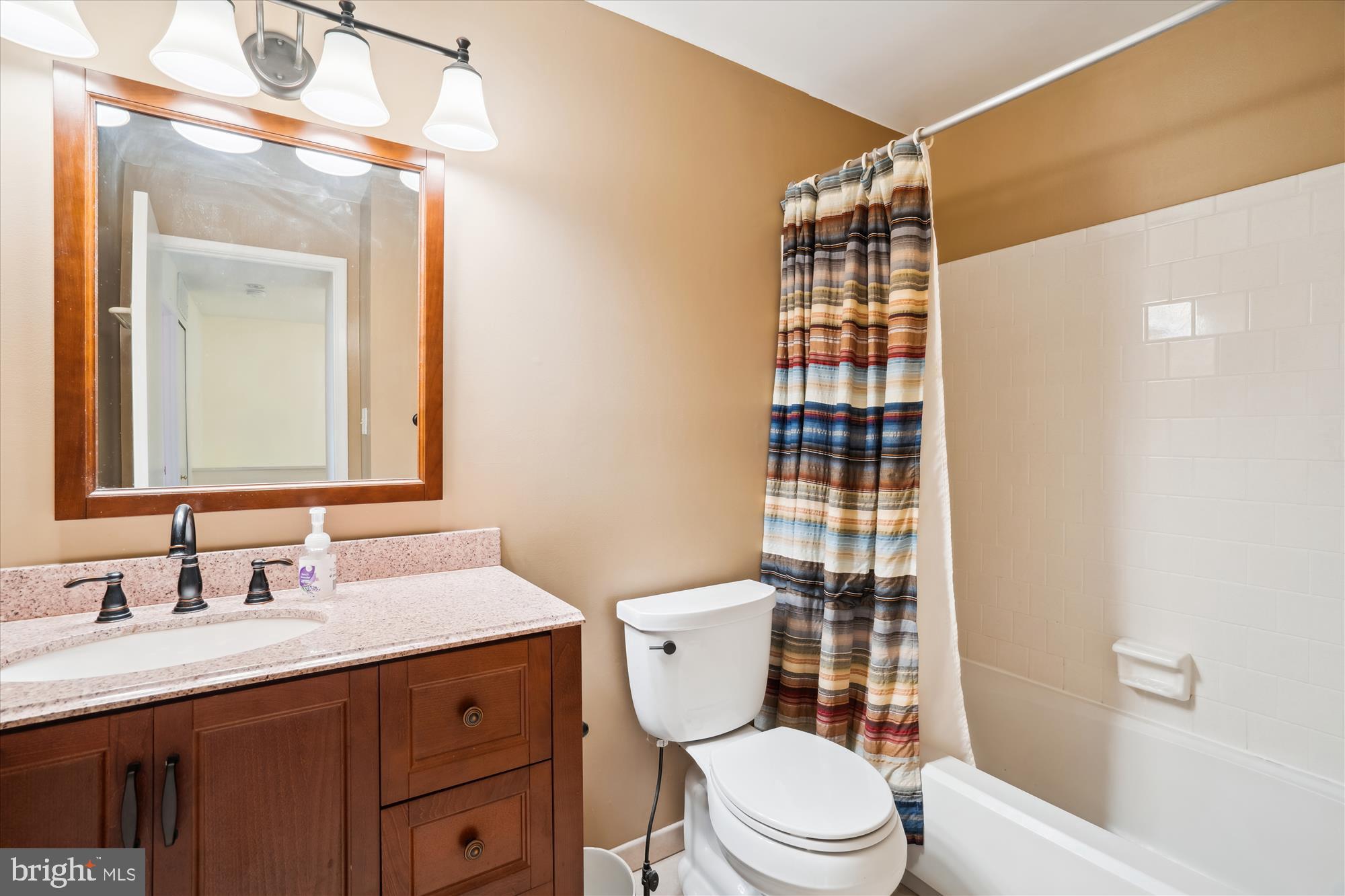 SPRING BREEZE - Residential