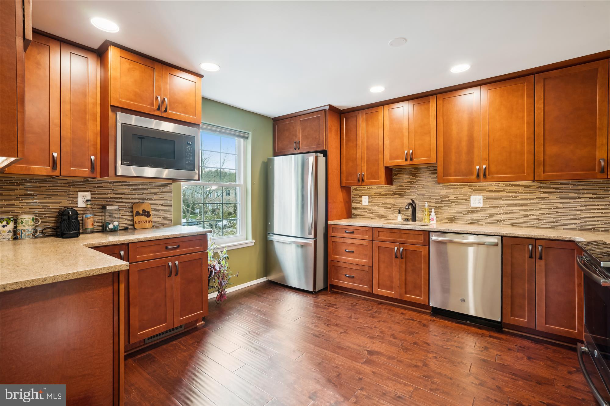 SPRING BREEZE - Residential