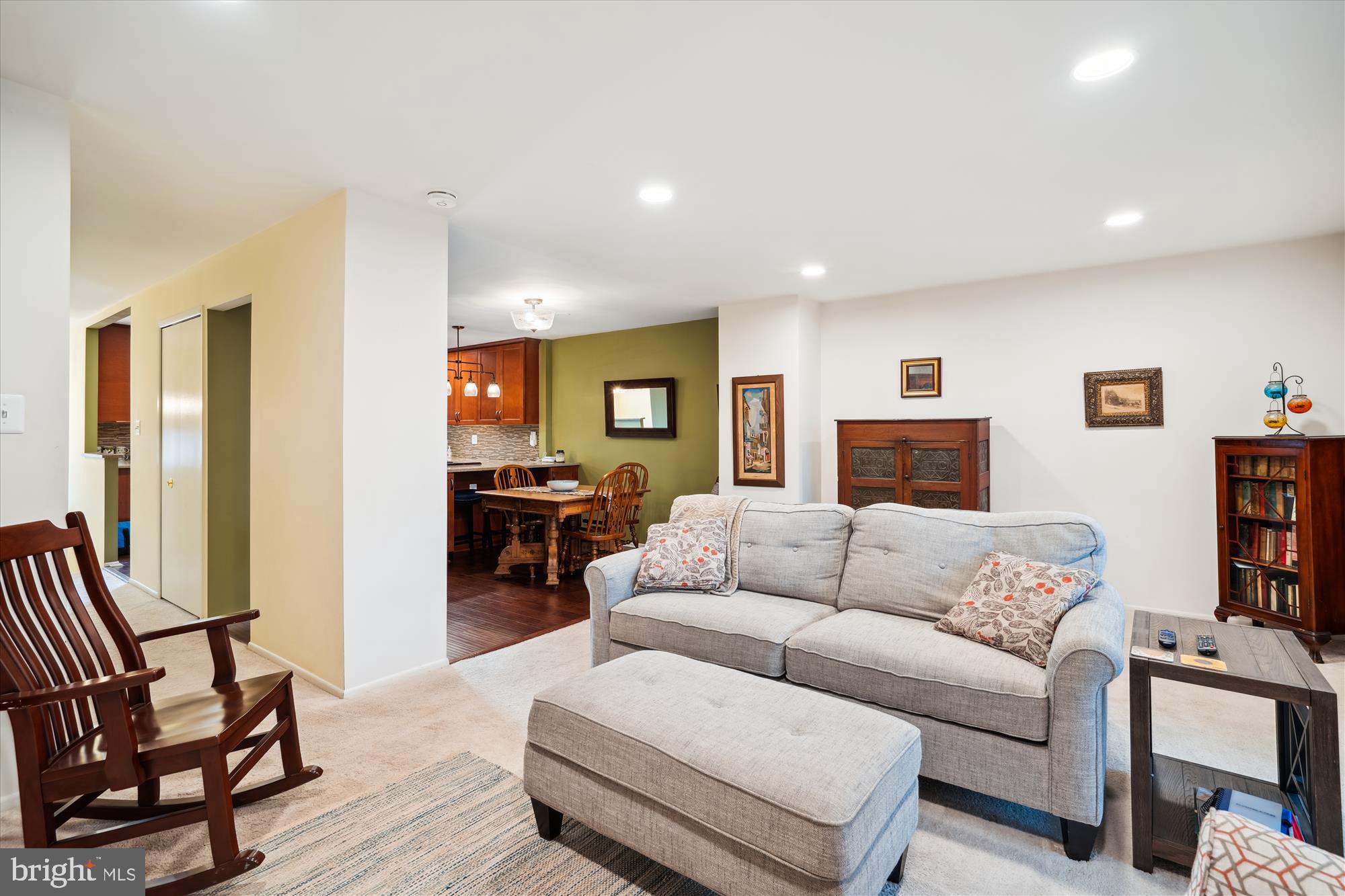 SPRING BREEZE - Residential