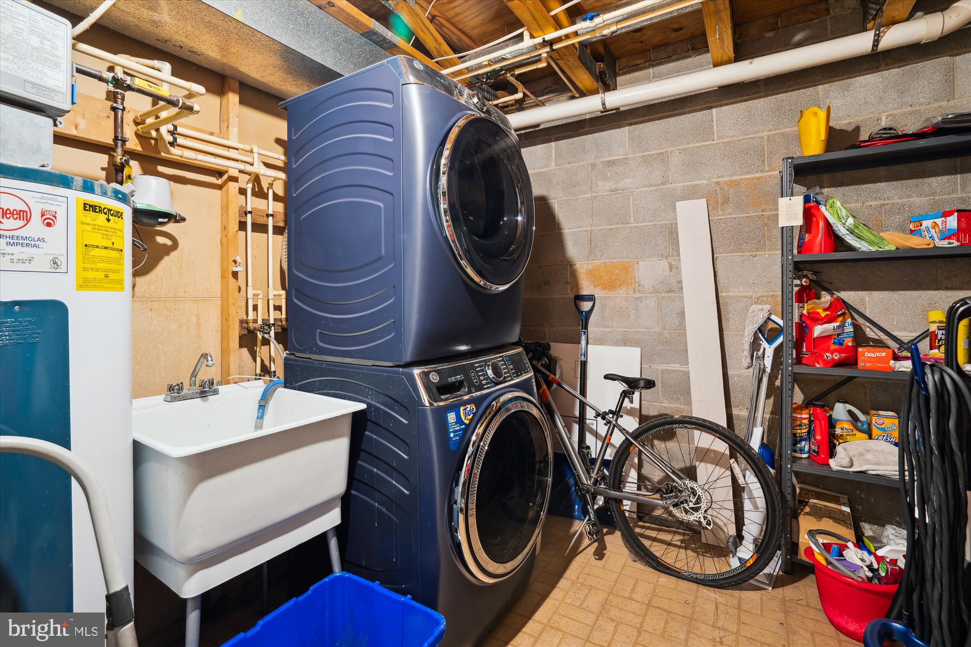 SPRING BREEZE - Residential