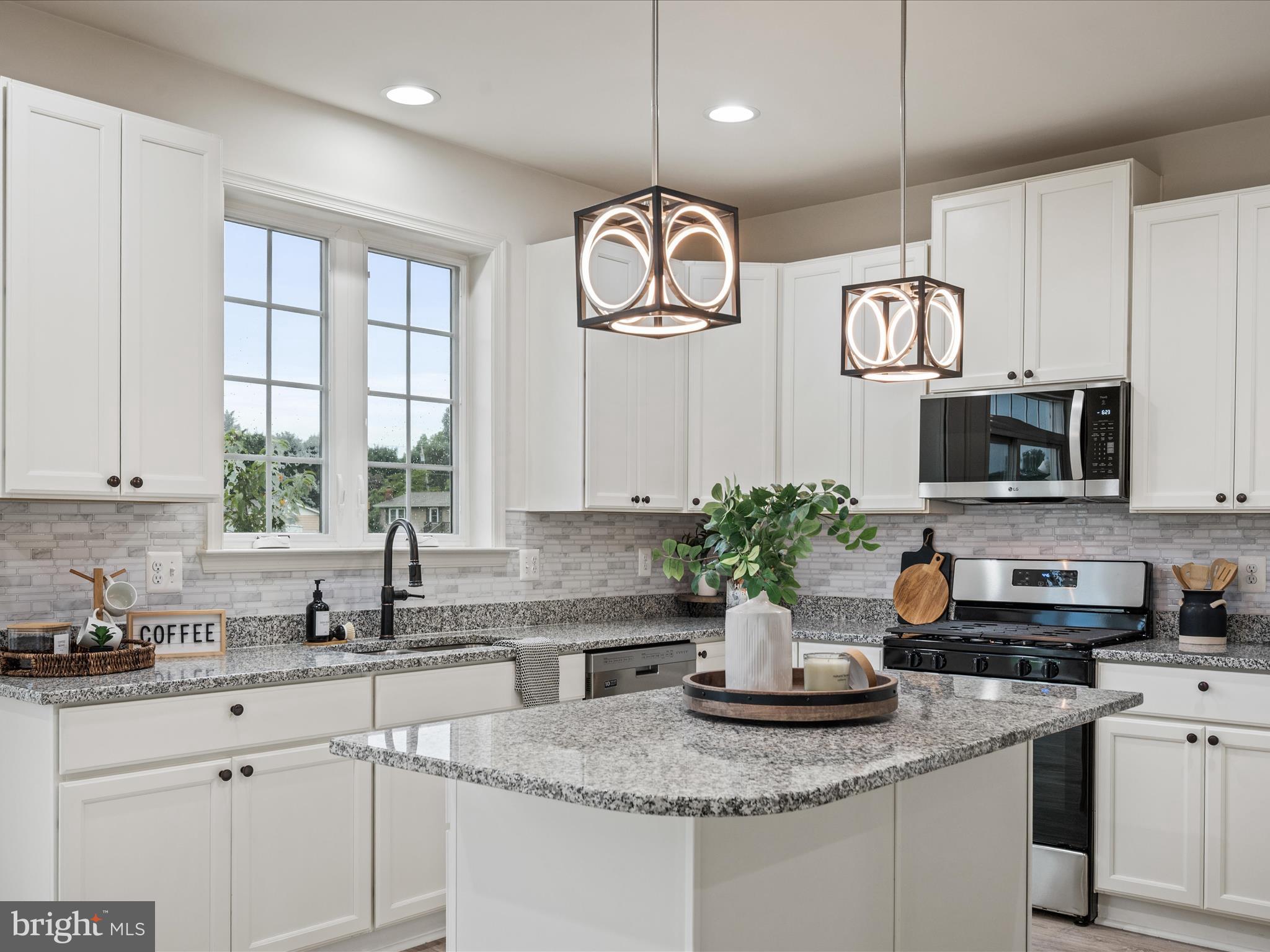 ASPEN GREENS - Residential