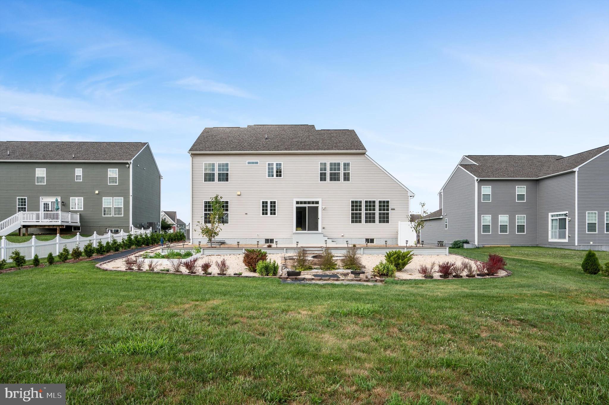 ASPEN GREENS - Residential