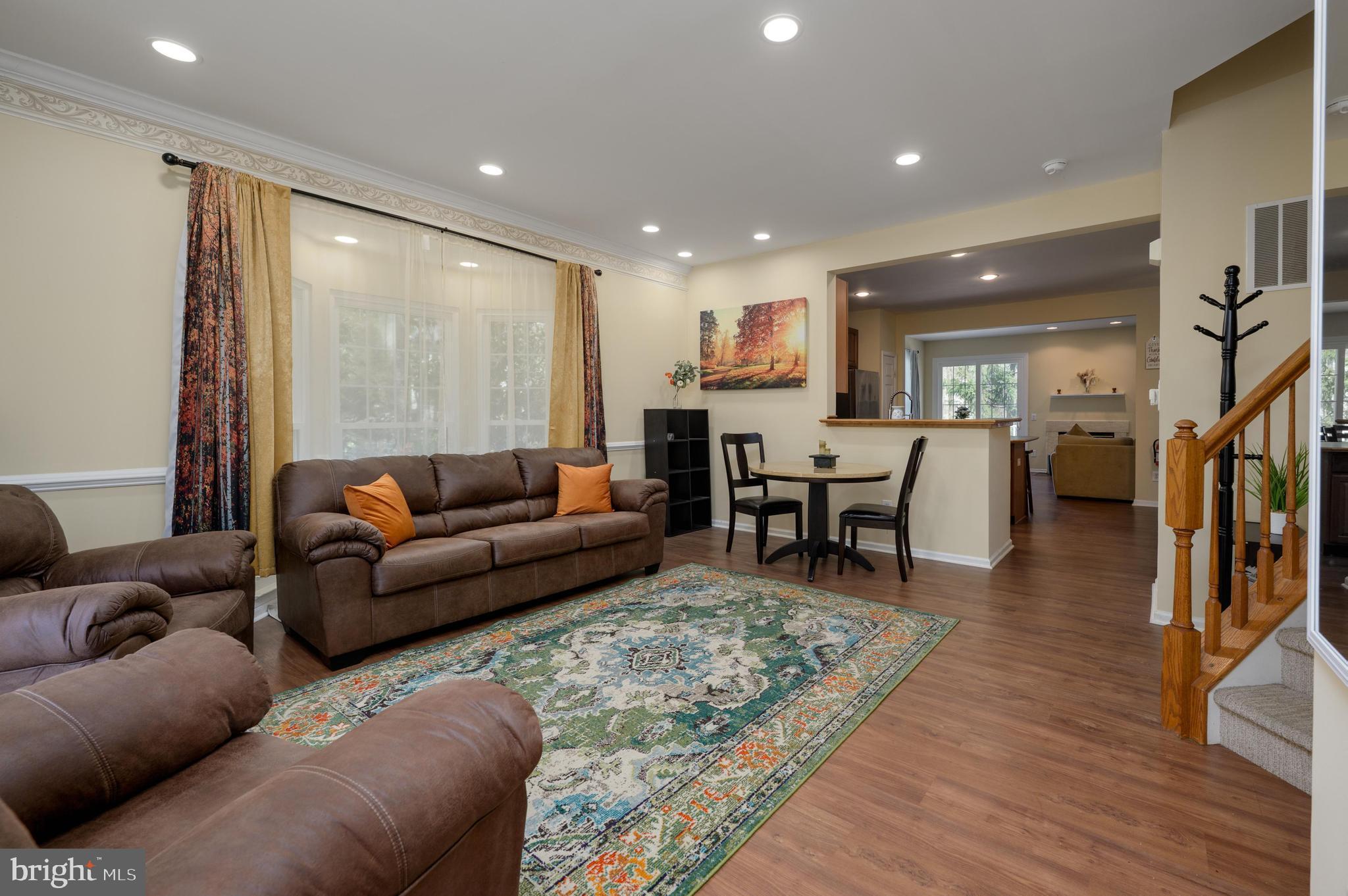 1 COLTS NECK DRIVE