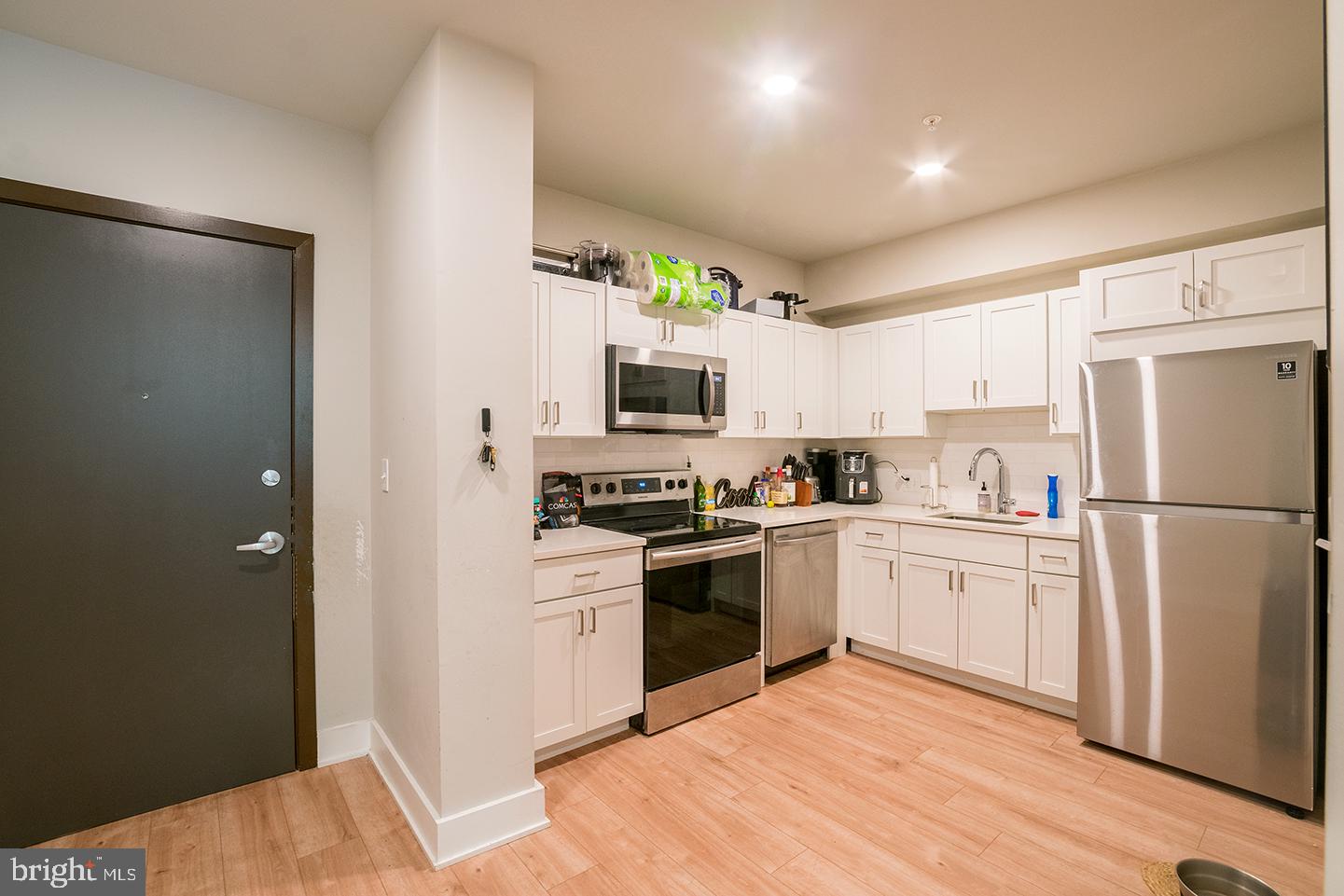 POINT BREEZE - Residential Lease