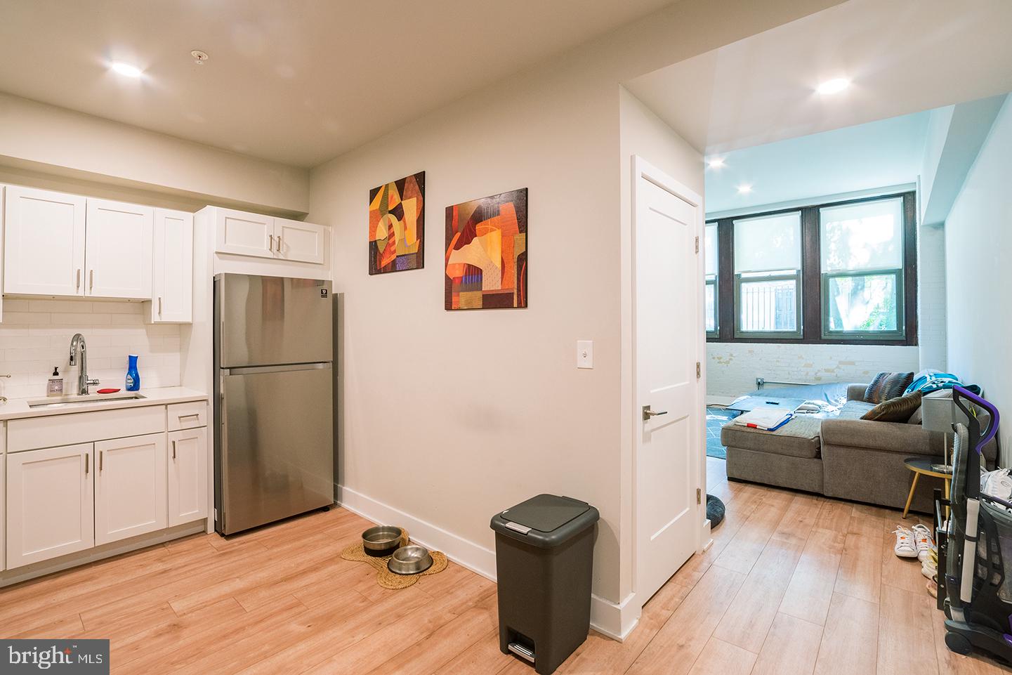 POINT BREEZE - Residential Lease