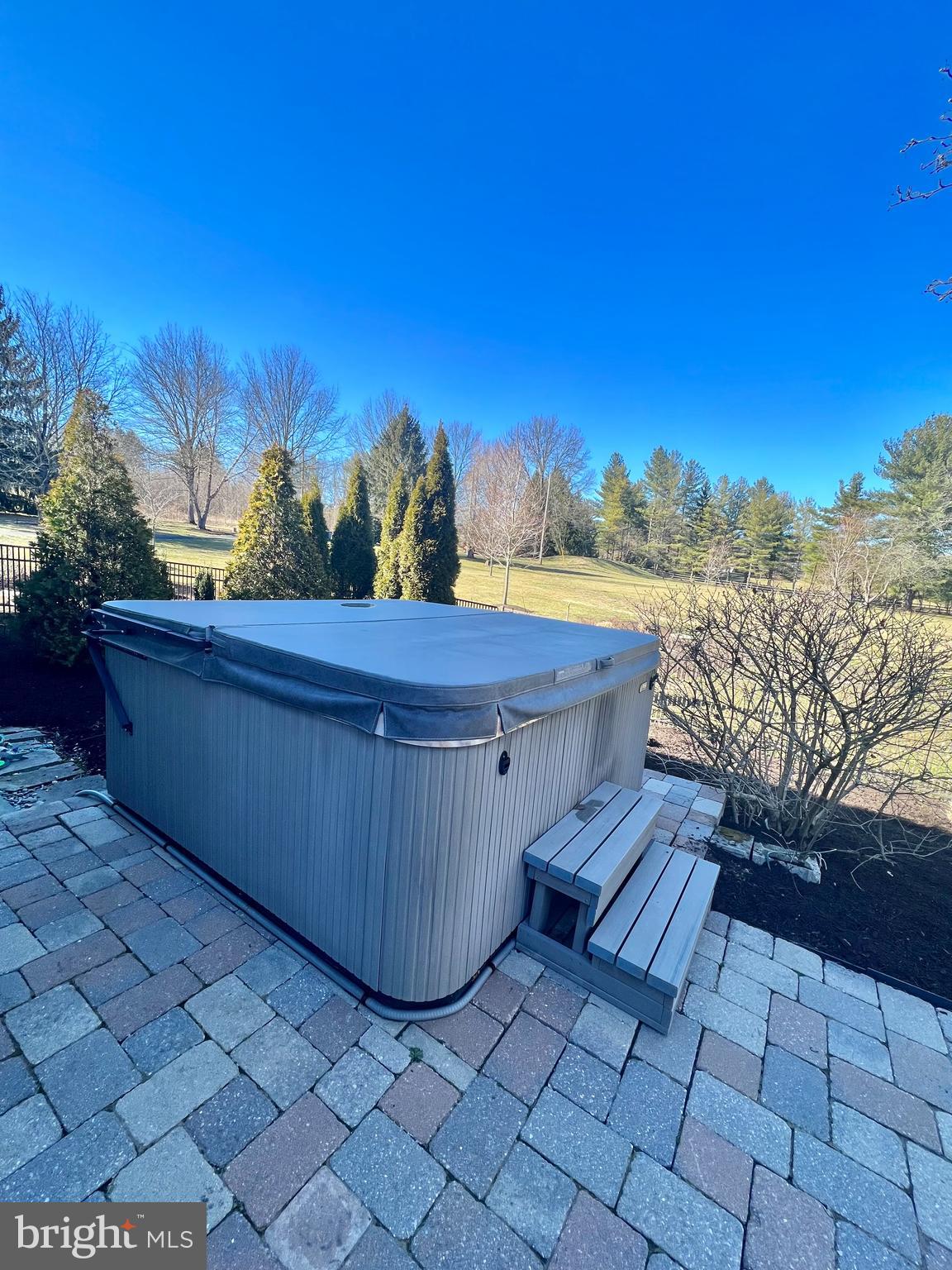 QUAIL CALL - Residential