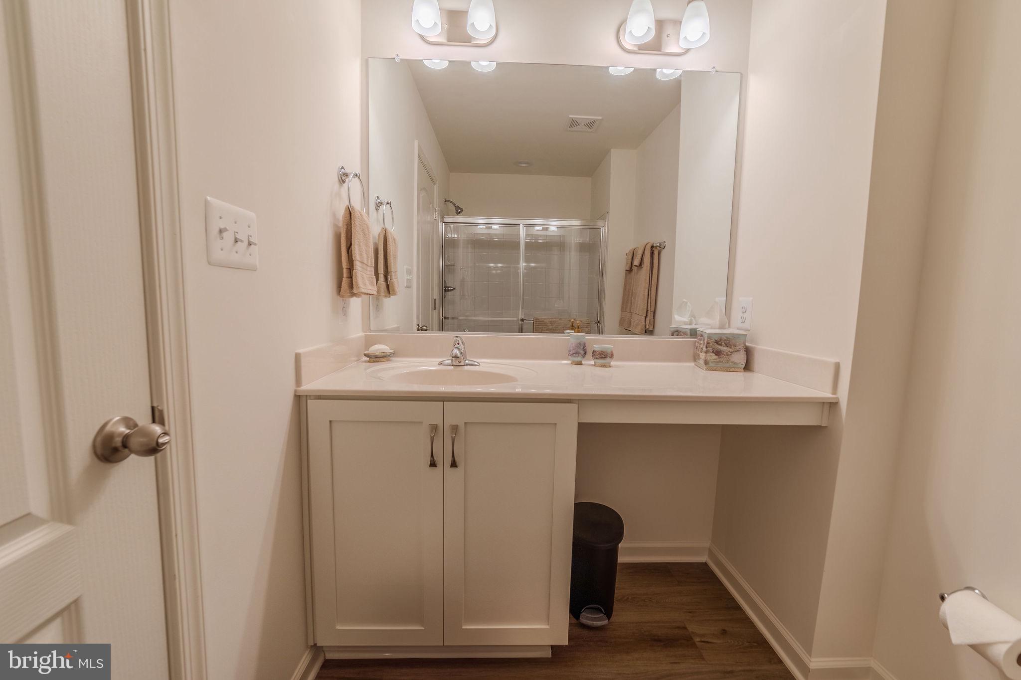 WHISPERING PINES - Residential