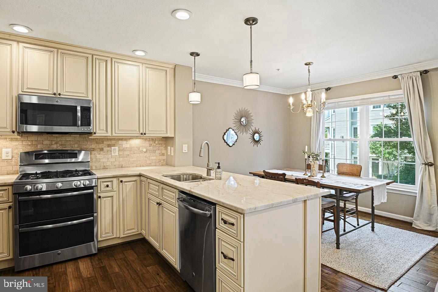 12908 FAIR BRIAR LANE