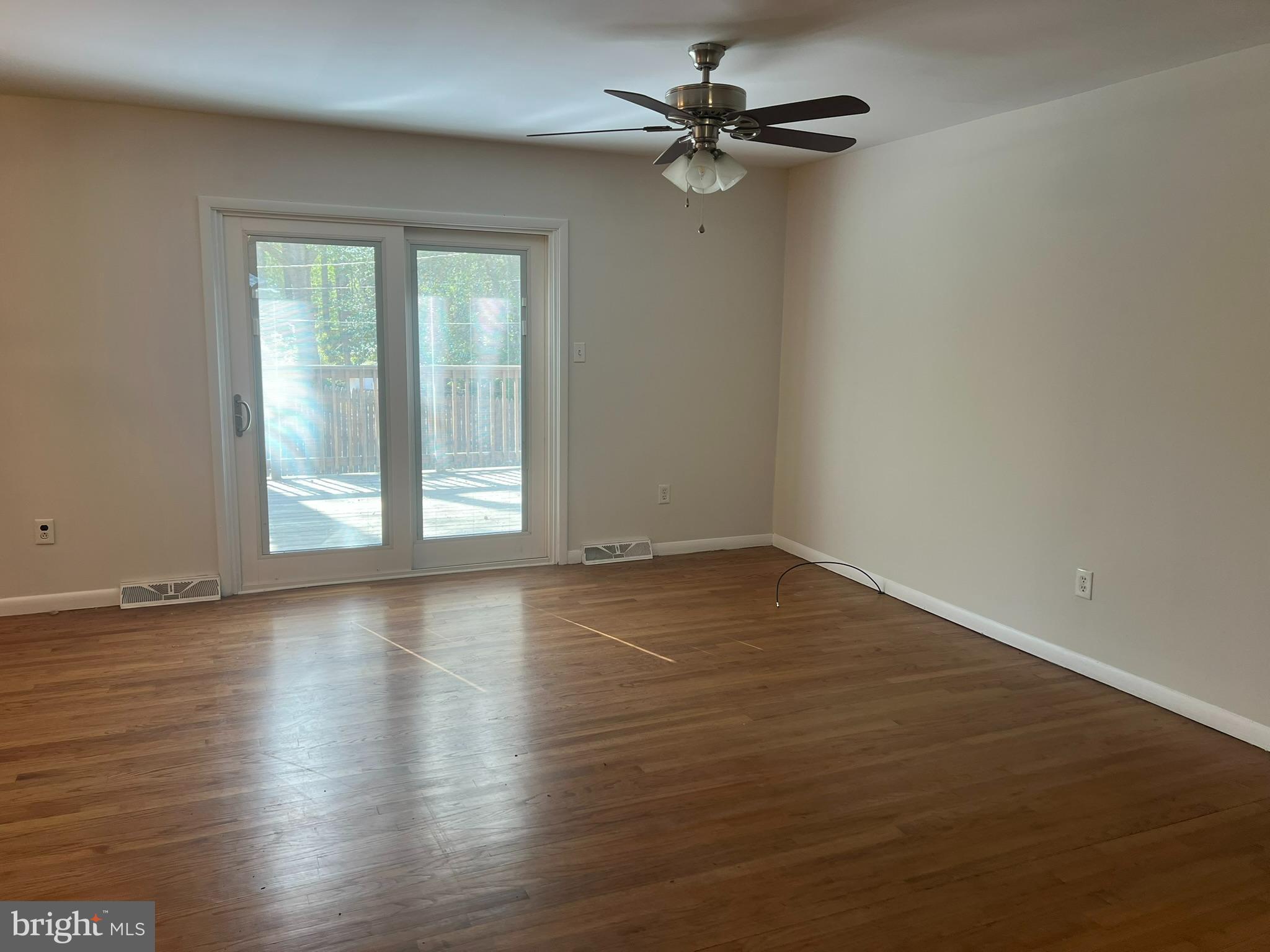 22595 OLD ROLLING ROAD