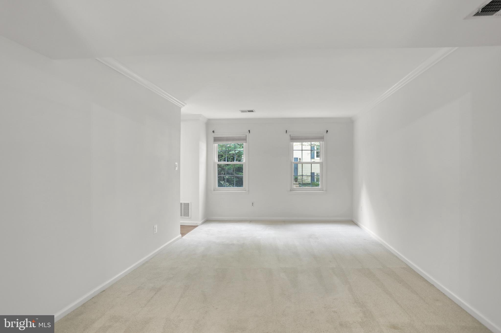 NEWINGTON STATION - Residential