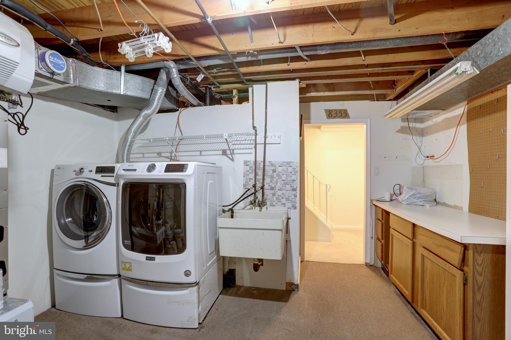 NEWINGTON STATION - Residential