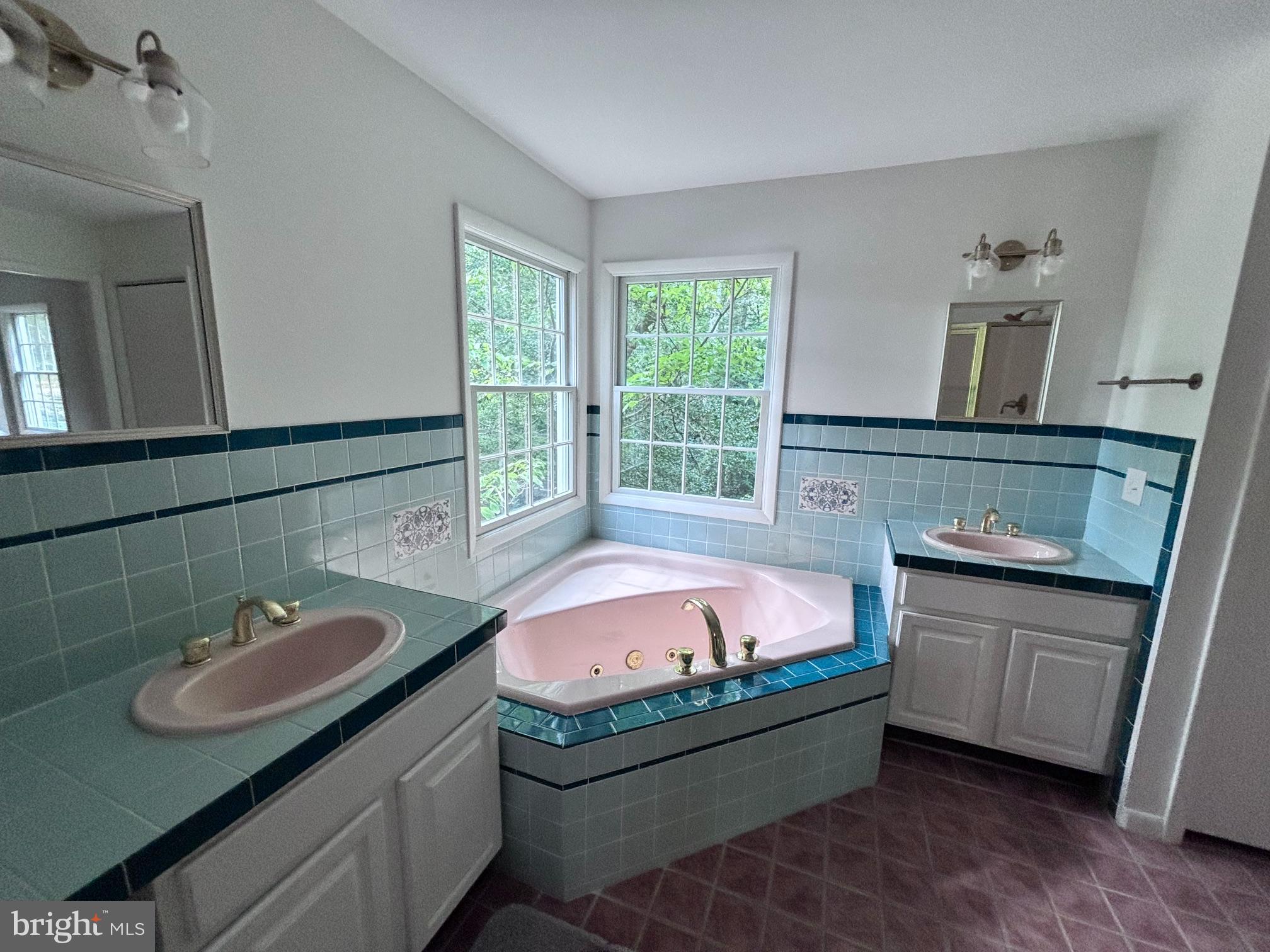 44908 HICKORY LANDING WAY