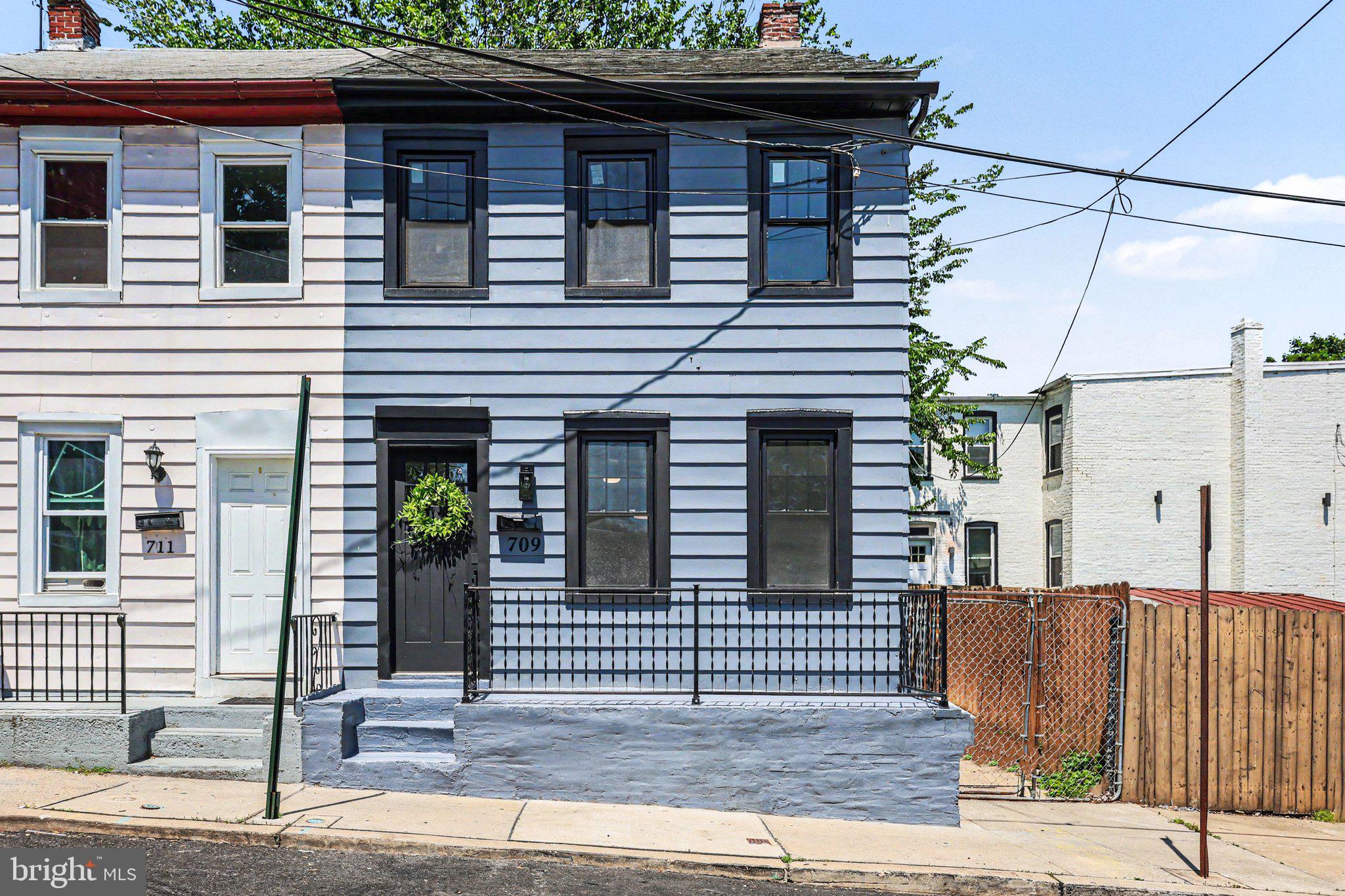 709 SAINT JOSEPH STREET