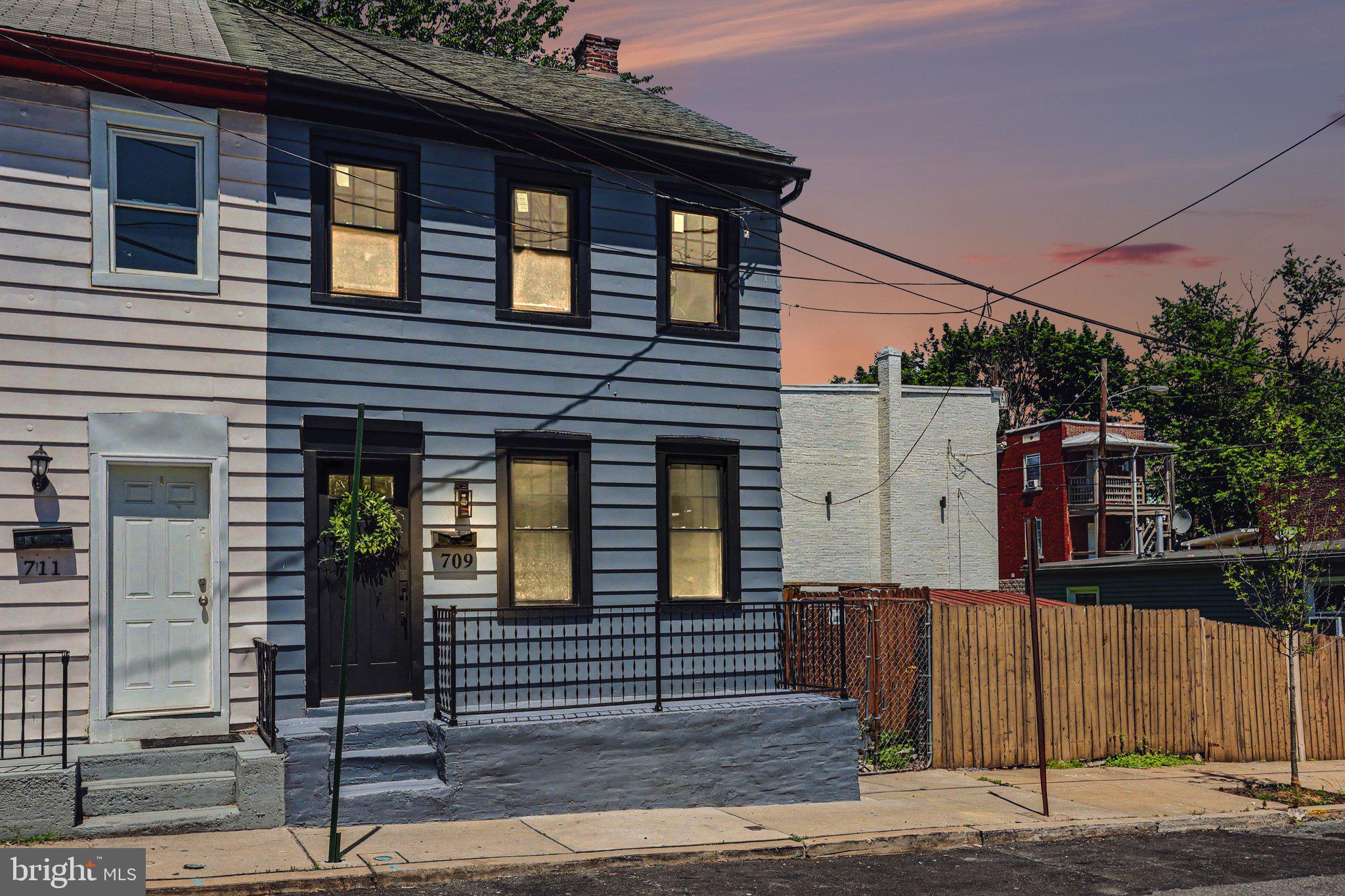 709 SAINT JOSEPH STREET