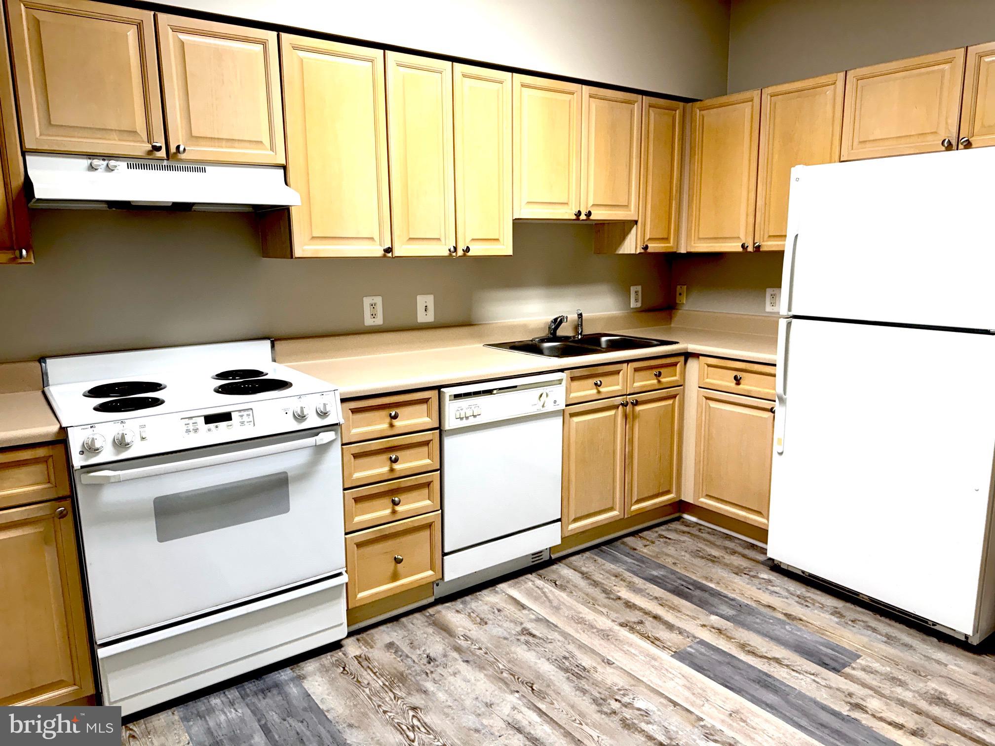 19375 CYPRESS RIDGE TERRACE 404