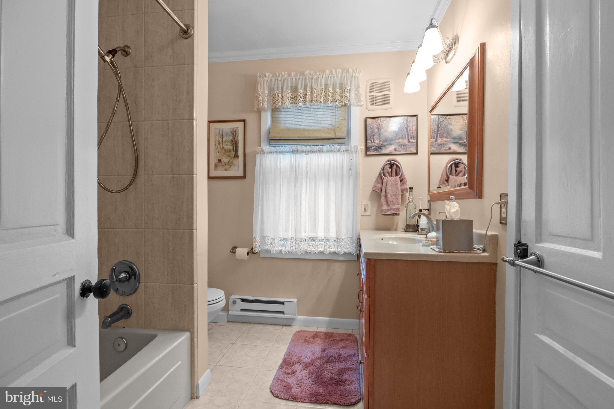 LANGHORNE CREST - Residential