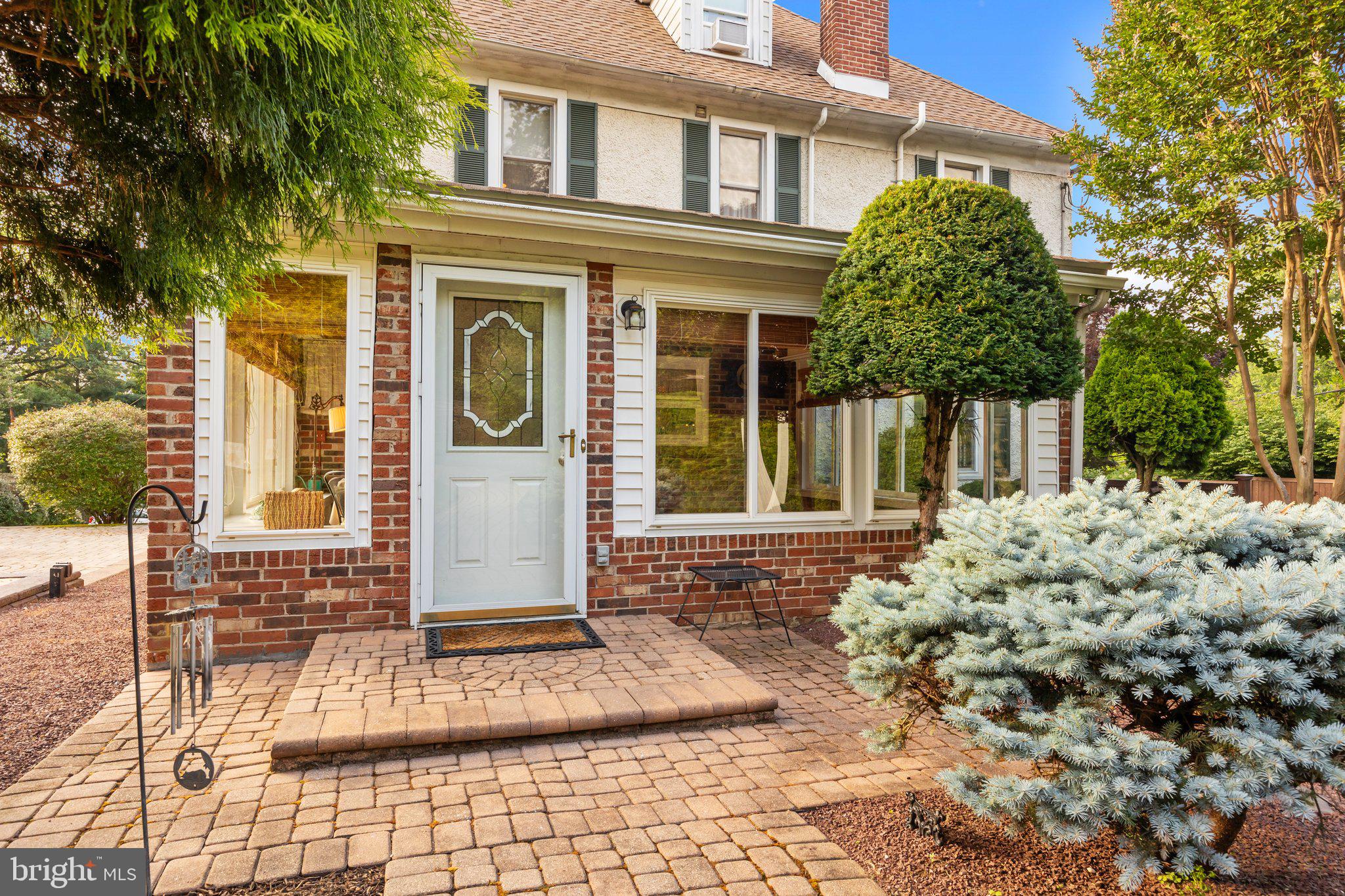 LANGHORNE CREST - Residential