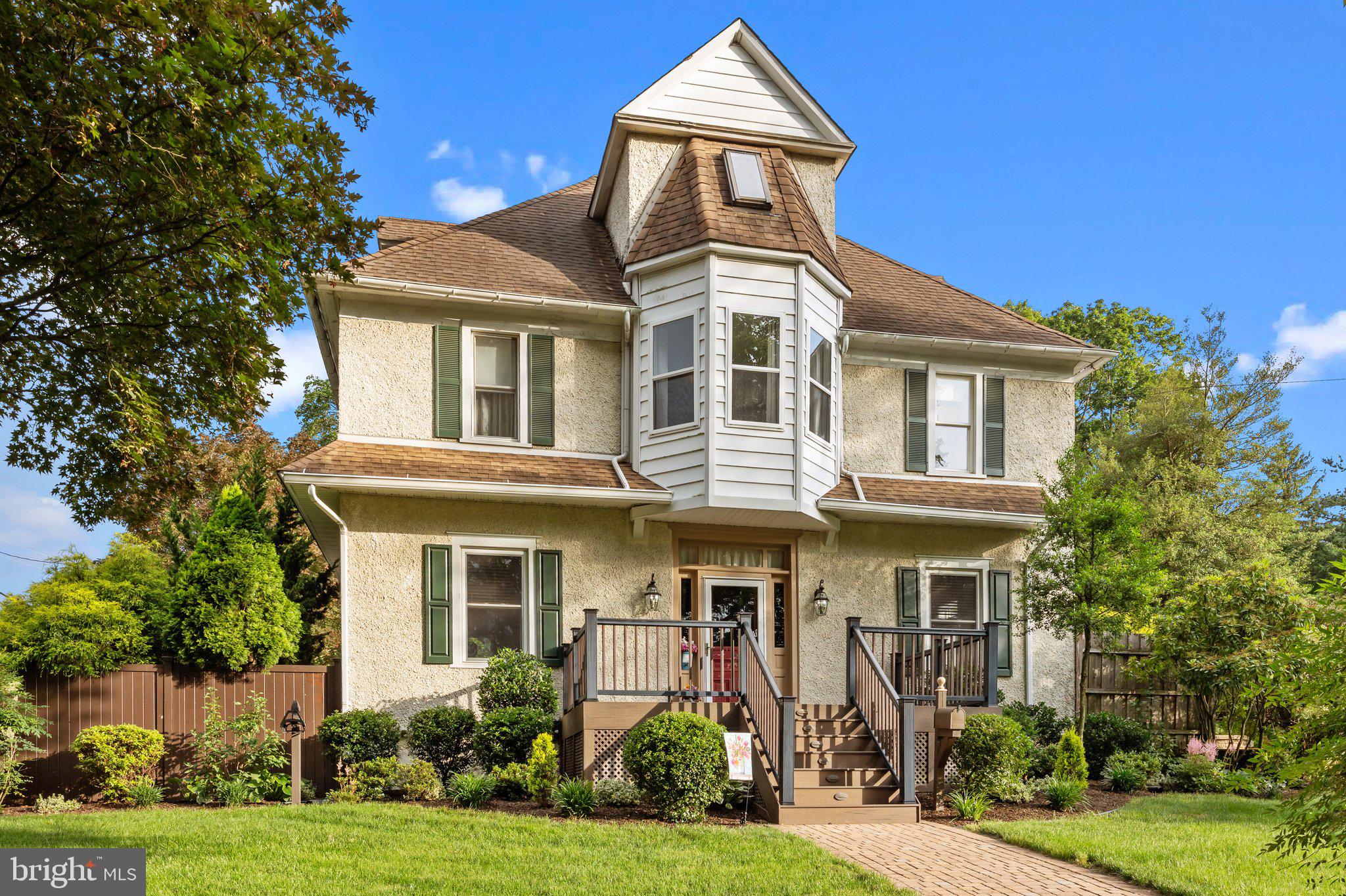 LANGHORNE CREST - Residential