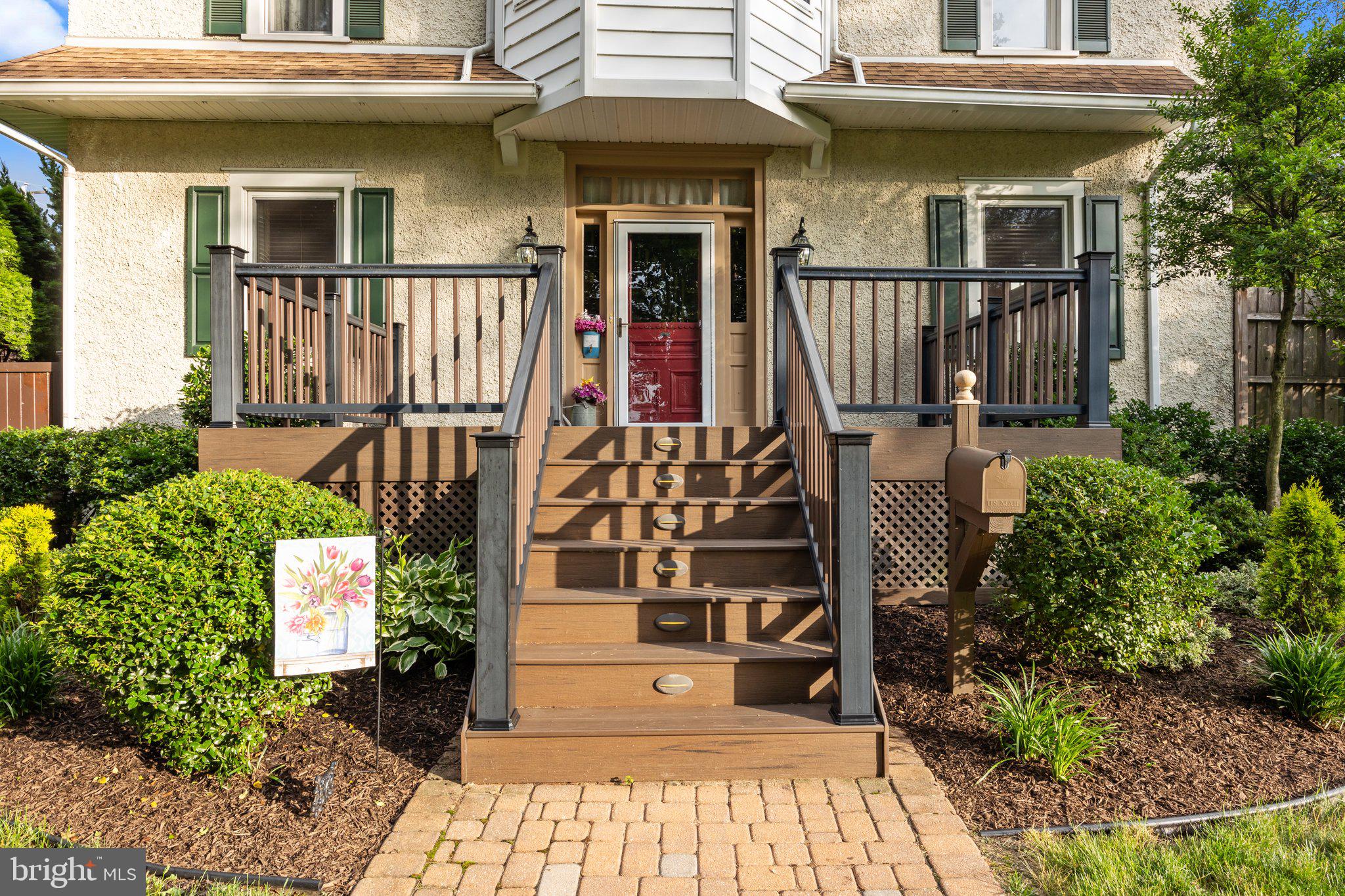 LANGHORNE CREST - Residential