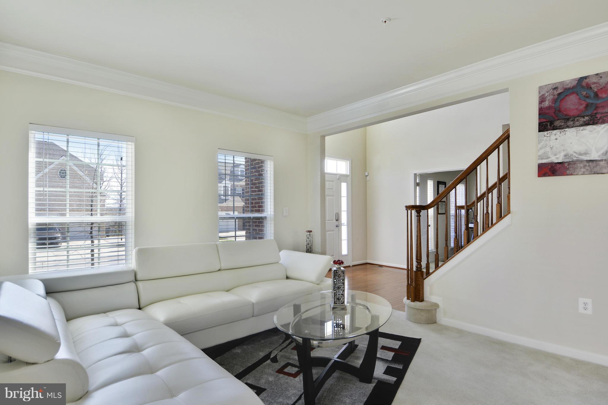 EQUESTRIAN ESTATES - Residential