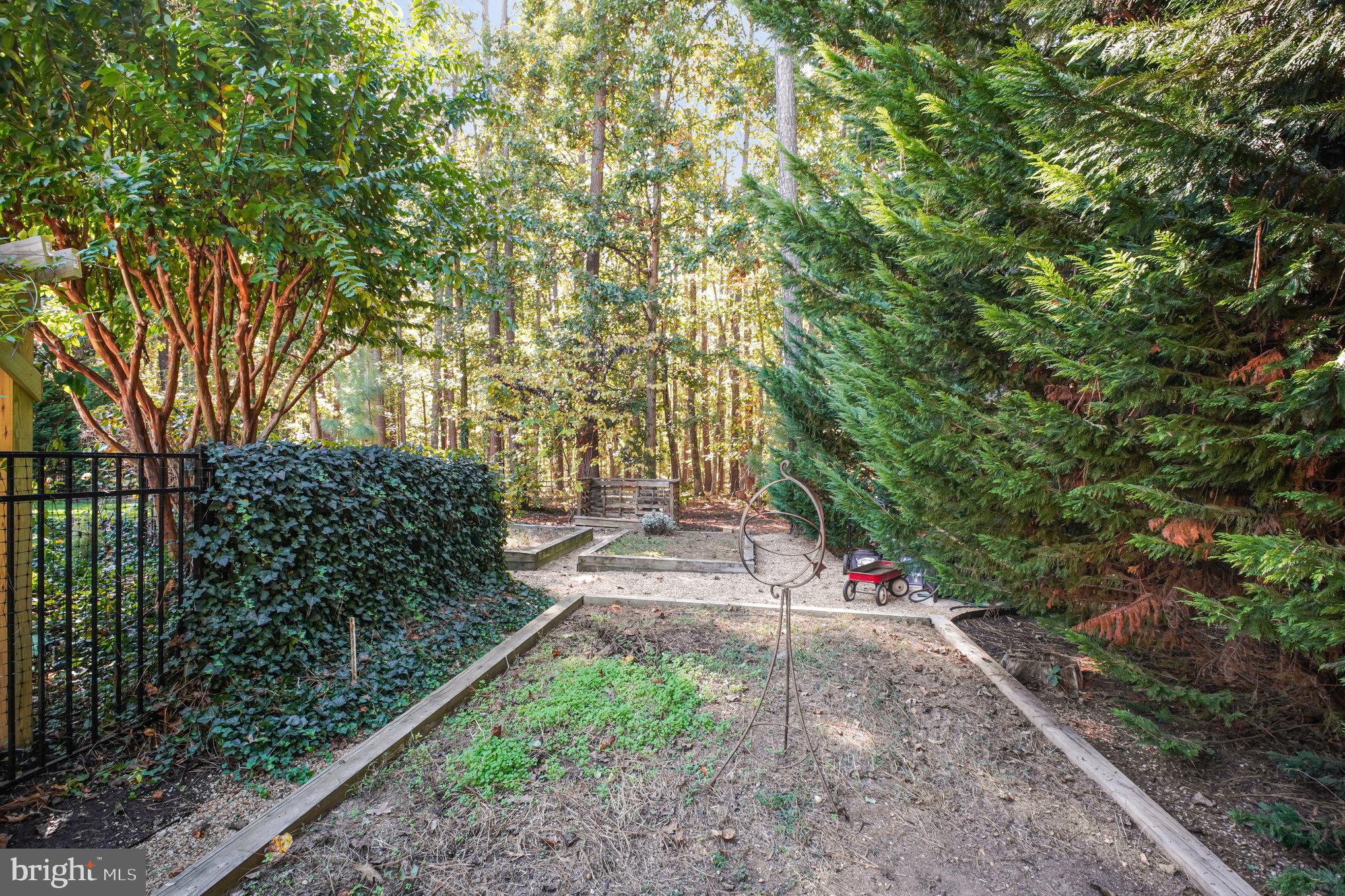 FAWN LAKE - Residential