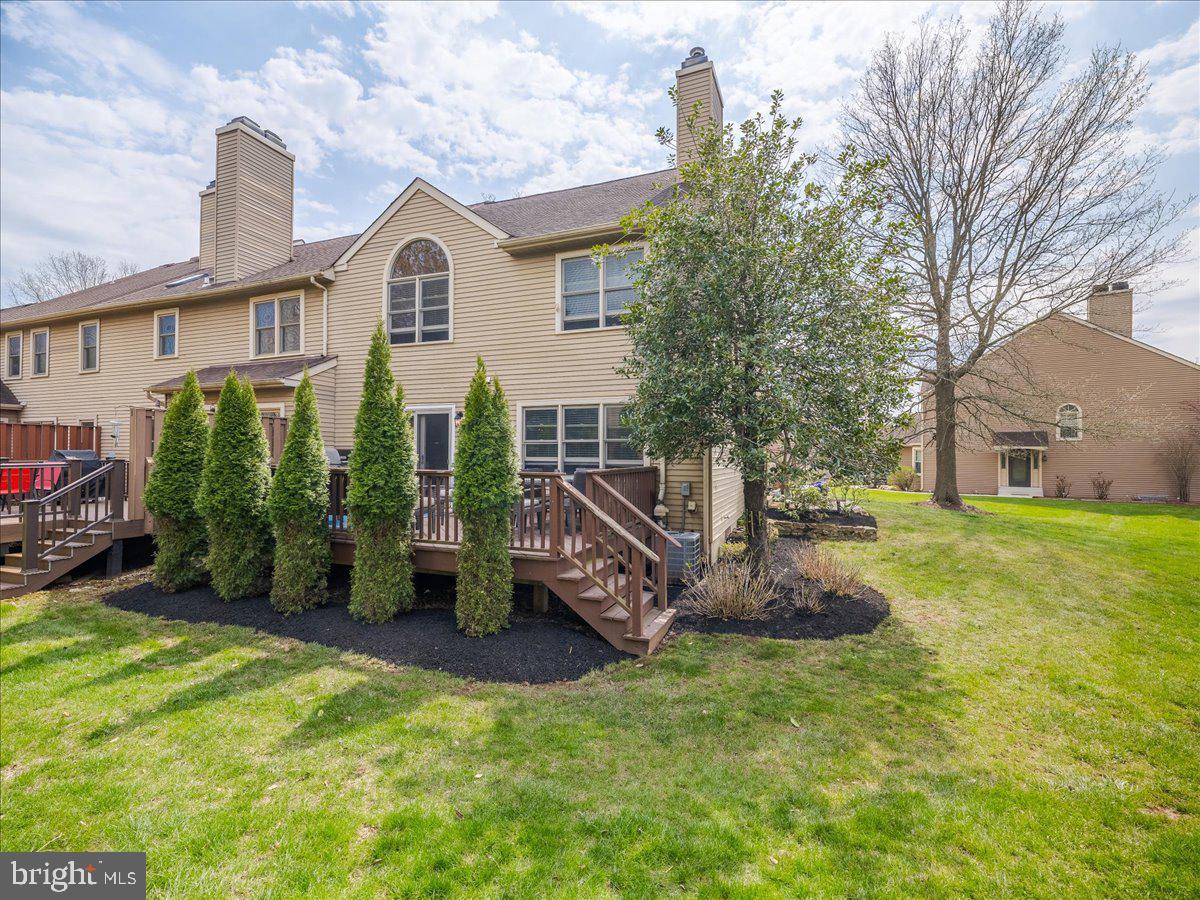 1132 KEATS COURT