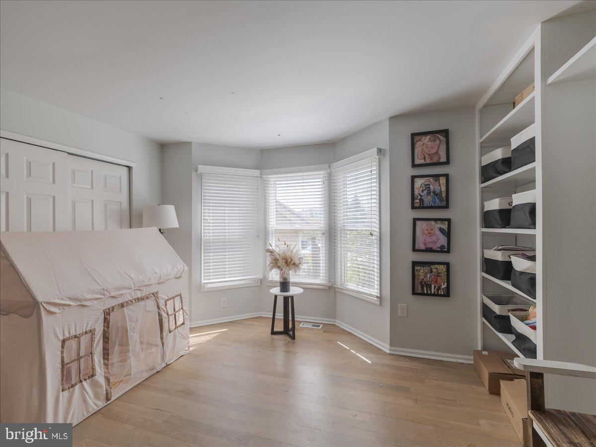 GWYNEDALE - Residential