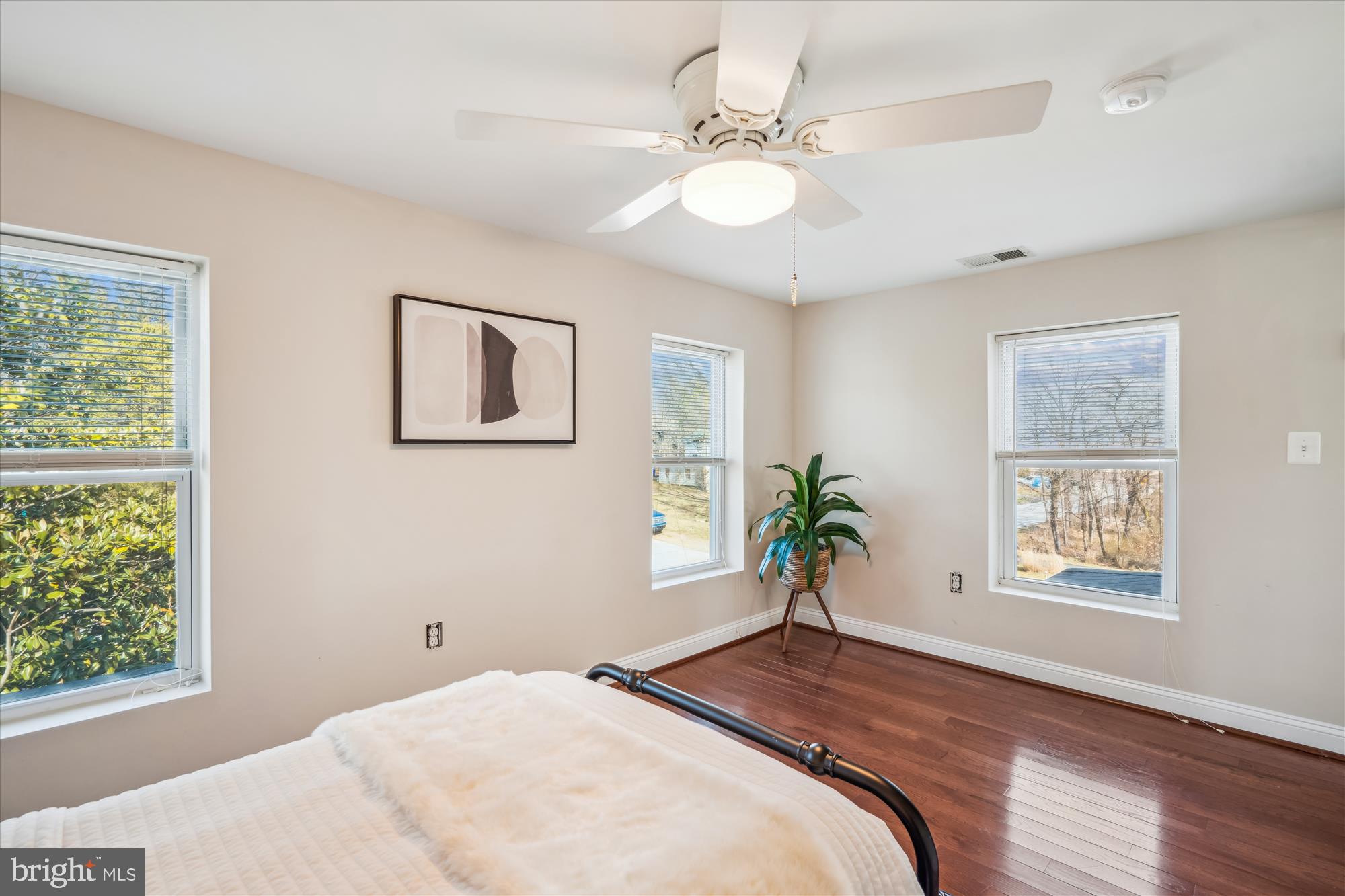 HIGH RIDGE - Residential