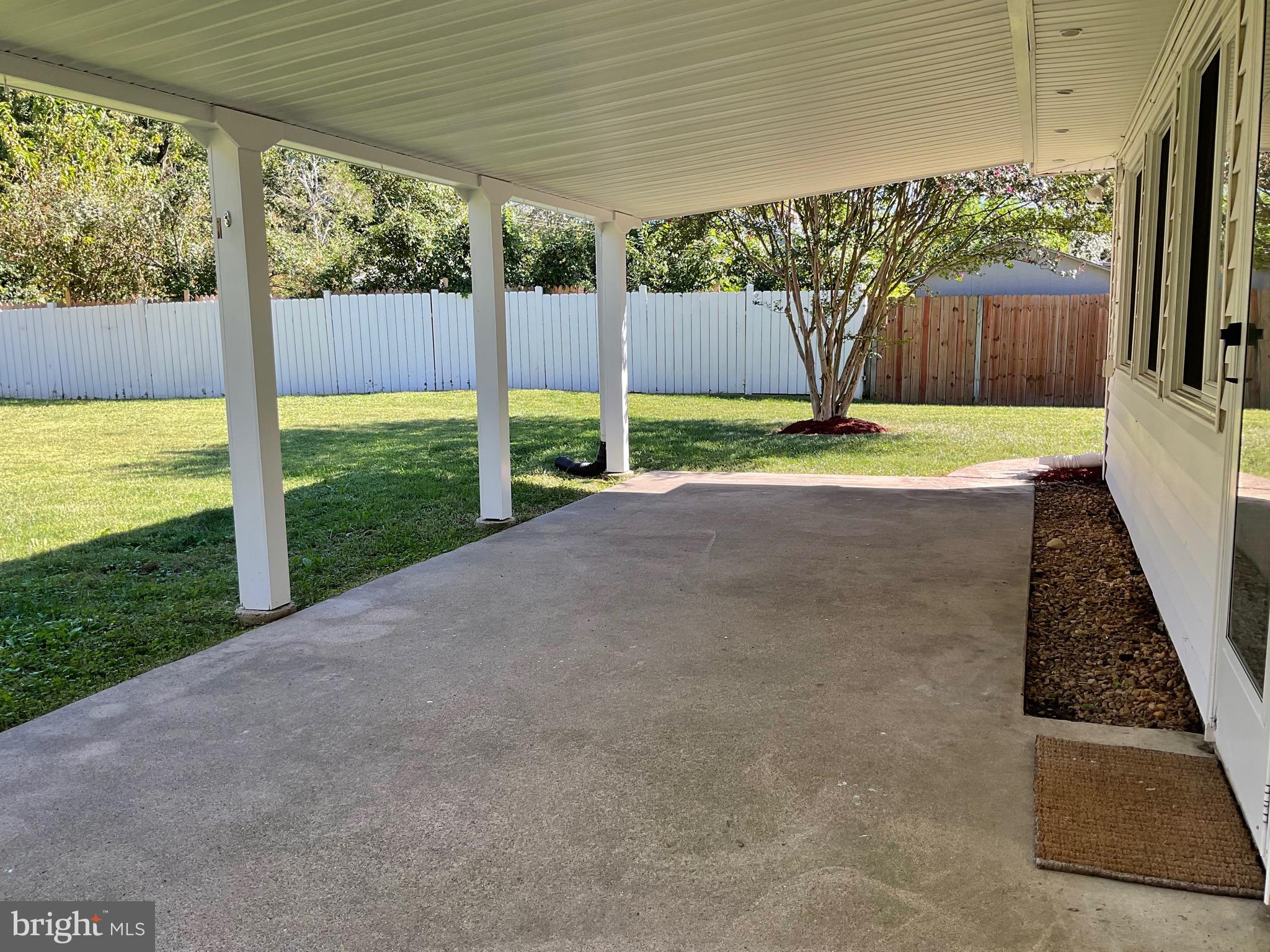 HOLLIN HALL VILLAGE - Residential Lease