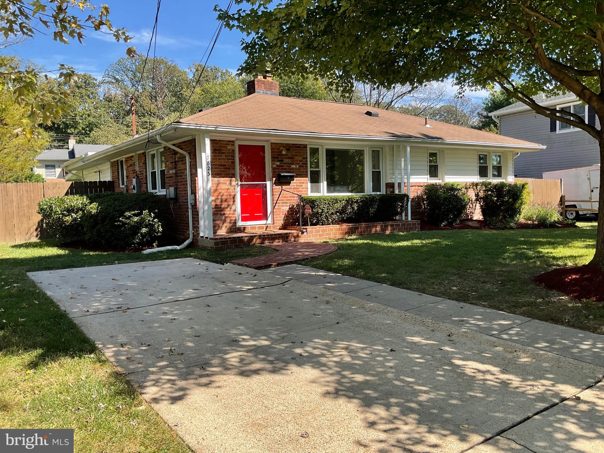 HOLLIN HALL VILLAGE - Residential Lease