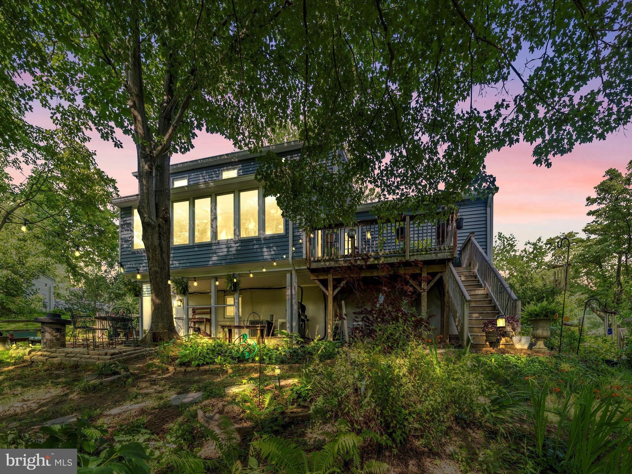 5222 LIGHTNING VIEW ROAD