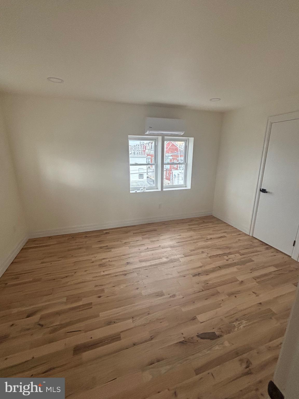 READING - Residential Lease