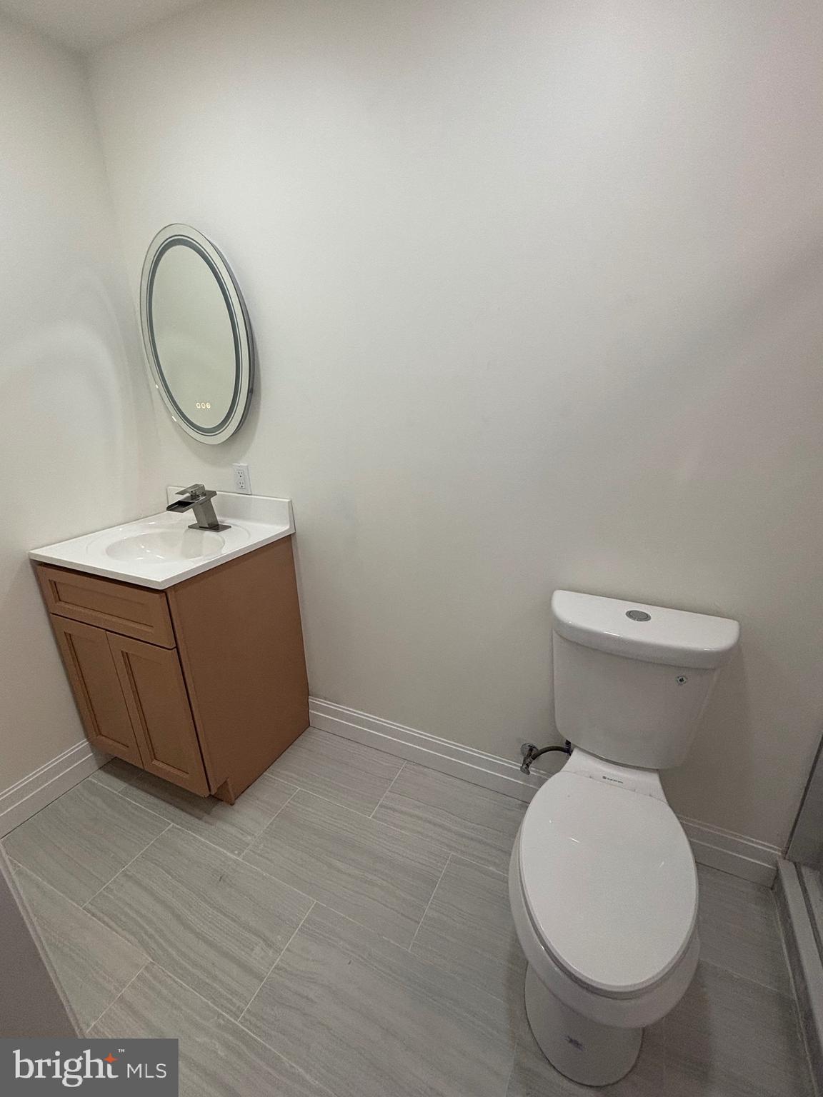 READING - Residential Lease