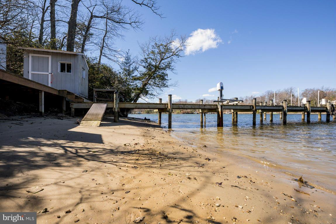 ESPERANZA FARMS - Residential