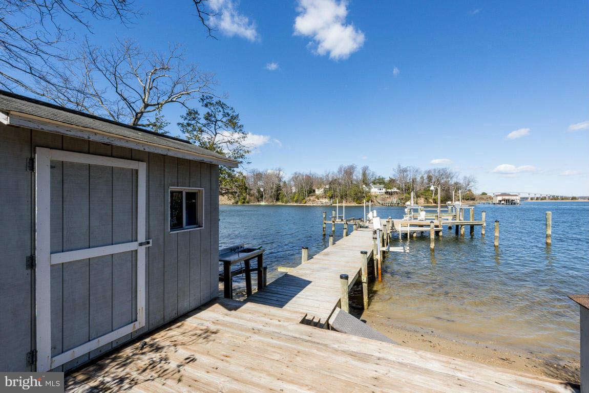 ESPERANZA FARMS - Residential