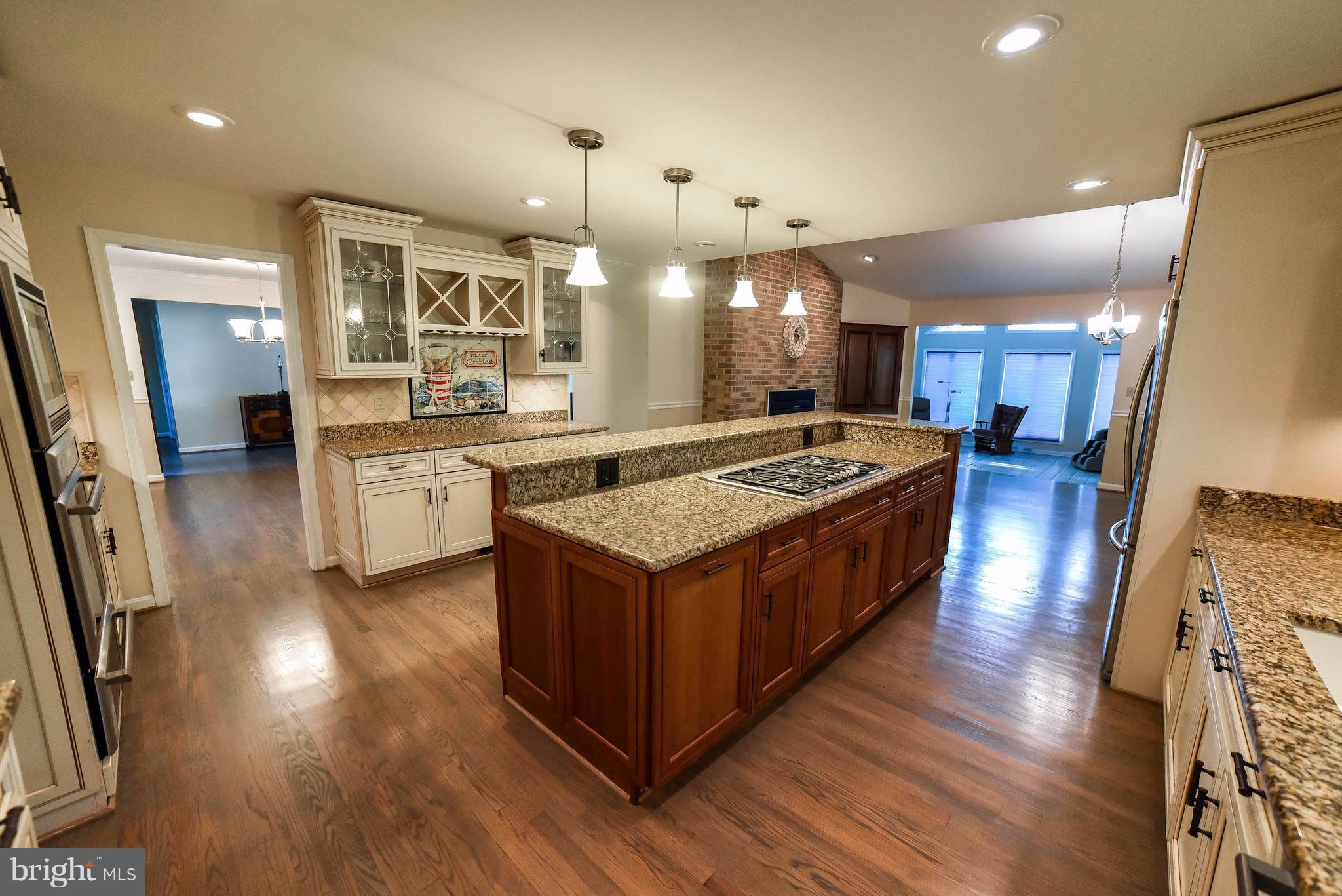 ESPERANZA FARMS - Residential