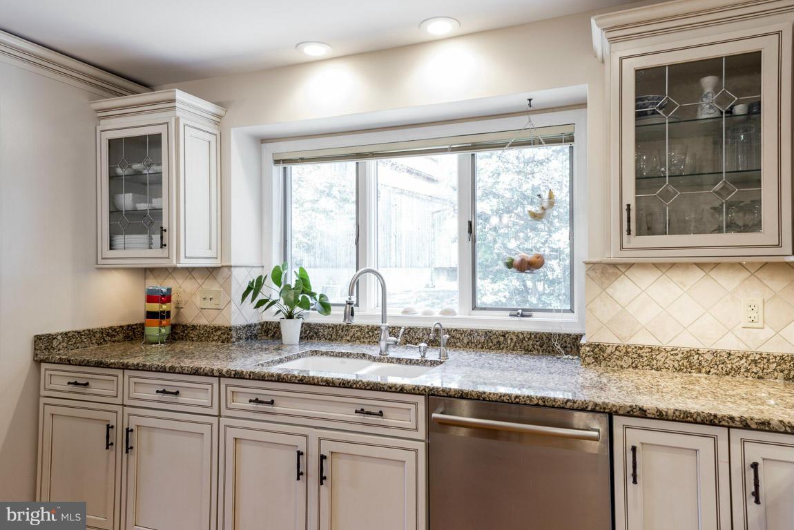 ESPERANZA FARMS - Residential