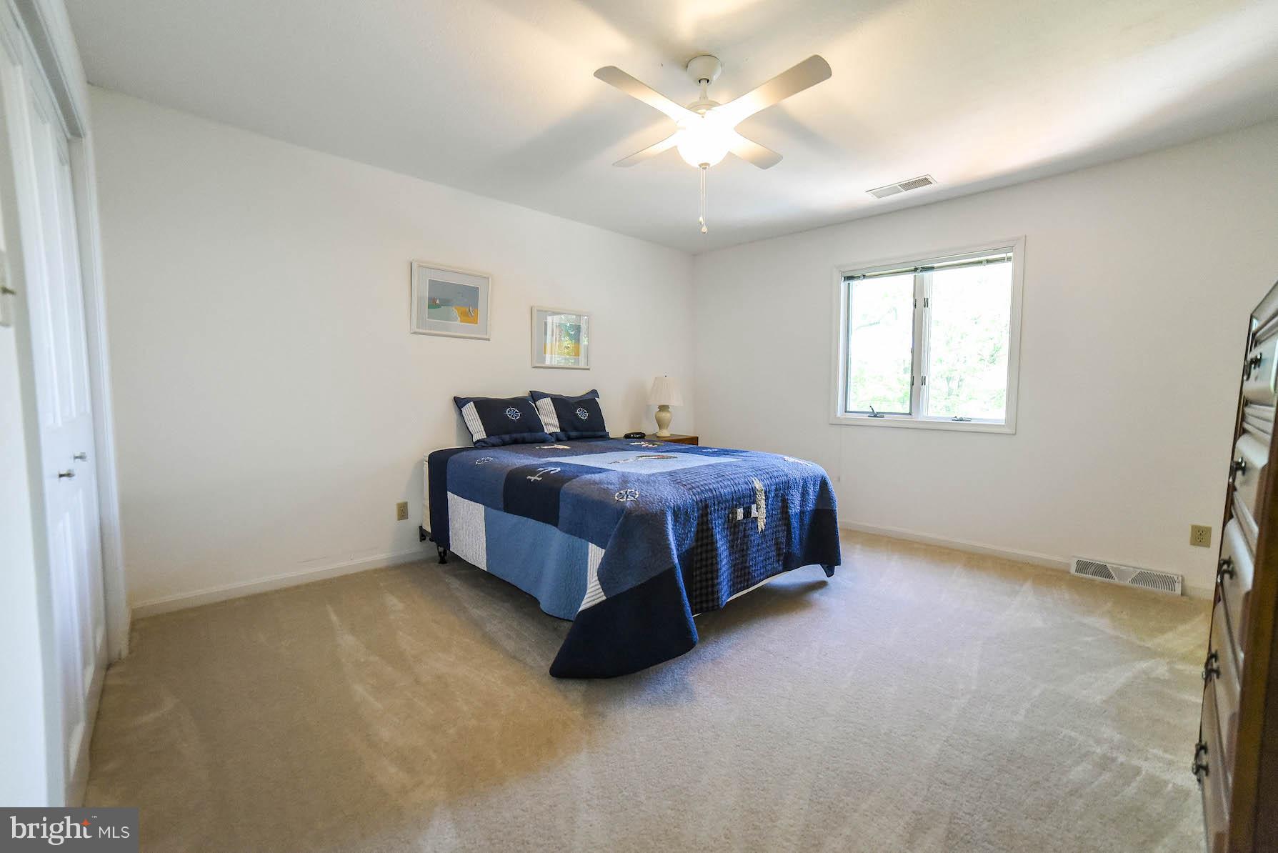 ESPERANZA FARMS - Residential