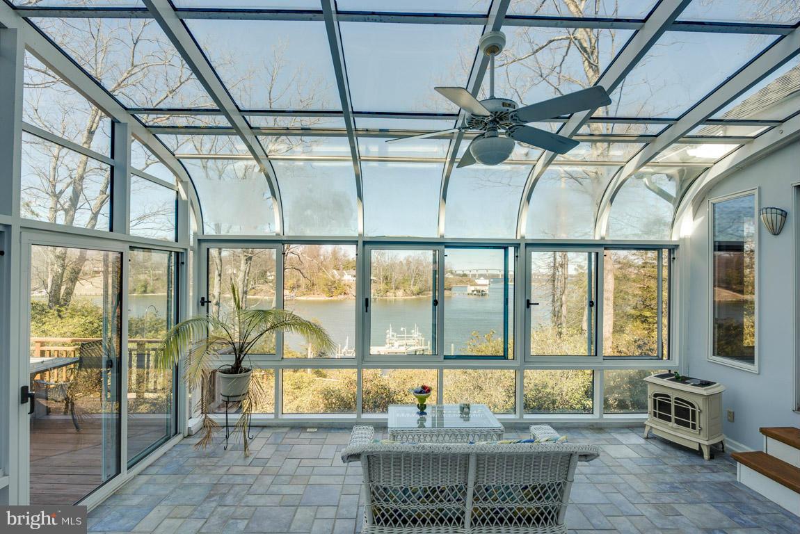 ESPERANZA FARMS - Residential