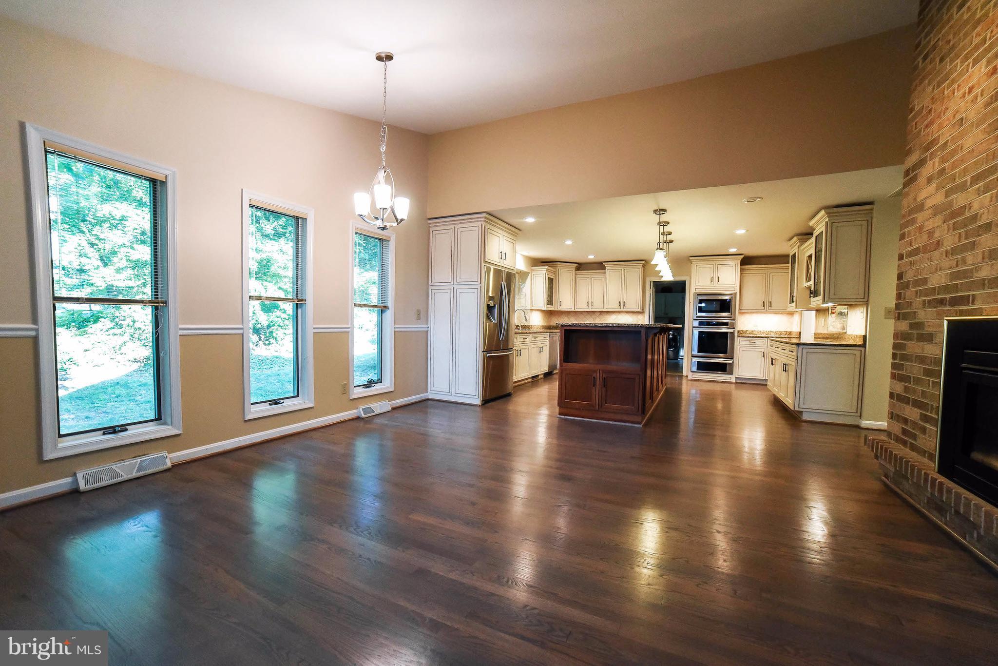 ESPERANZA FARMS - Residential